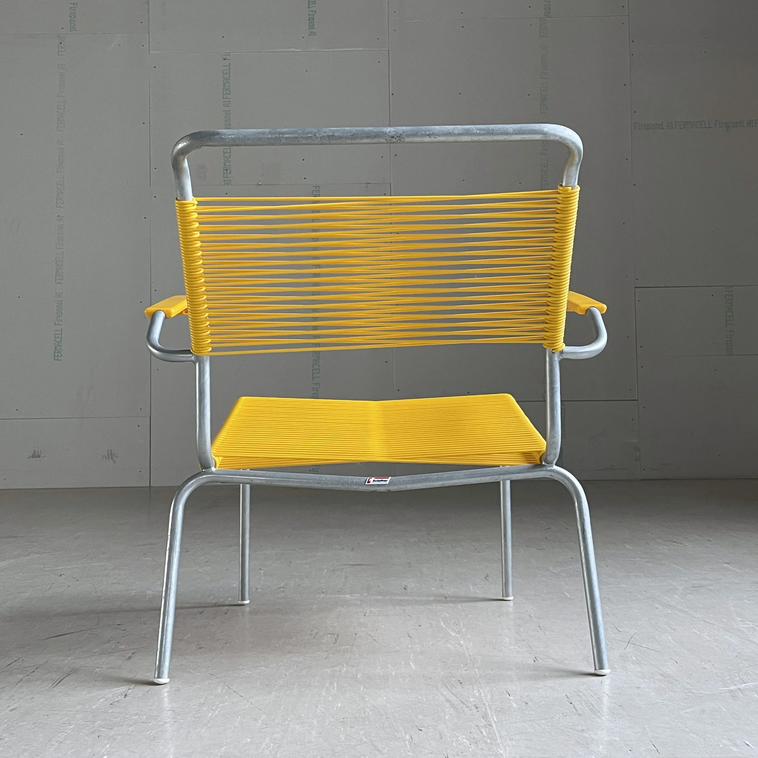 Schaffner Säntis Lounger gelb.1.JPG