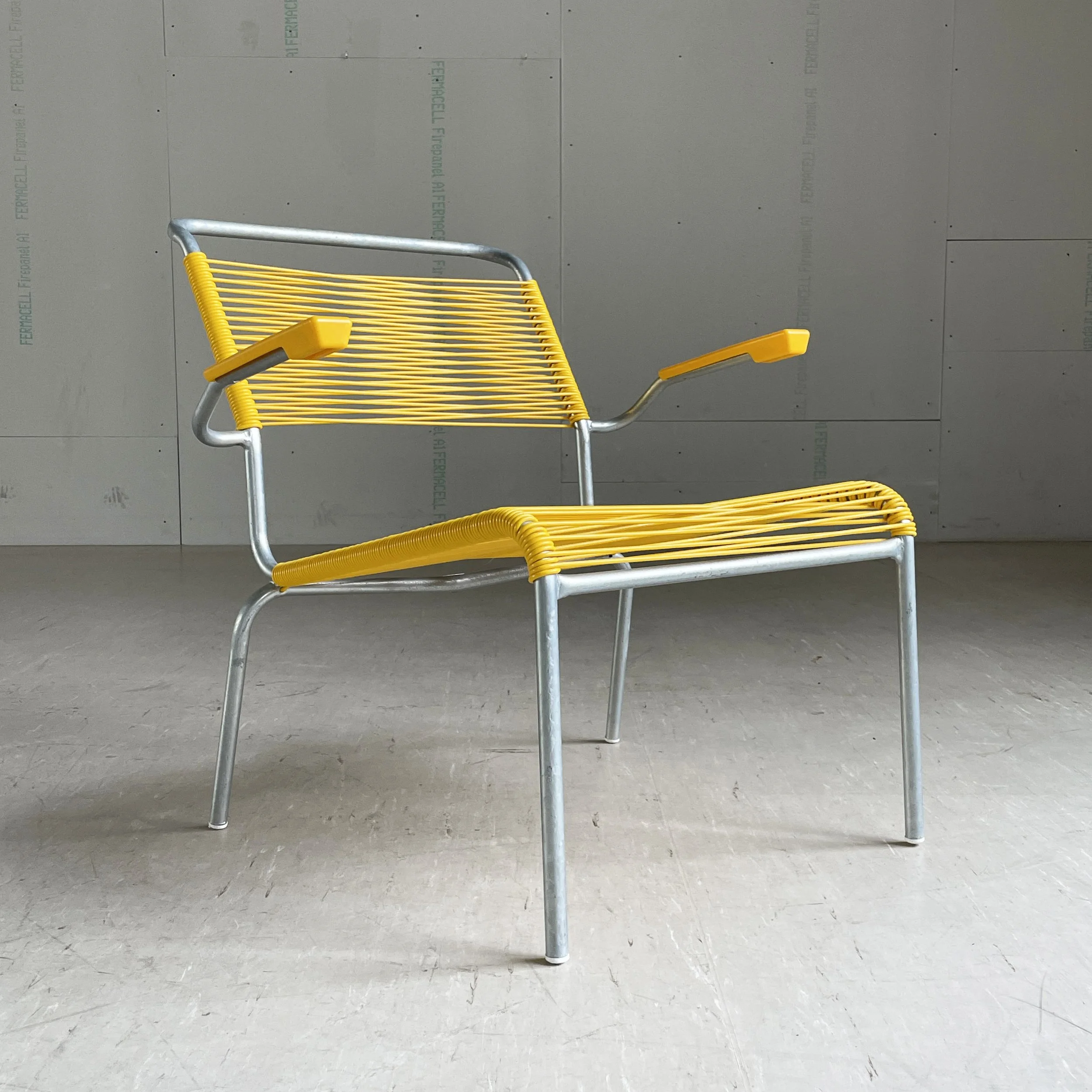 Schaffner Säntis Lounger gelb.4.JPG