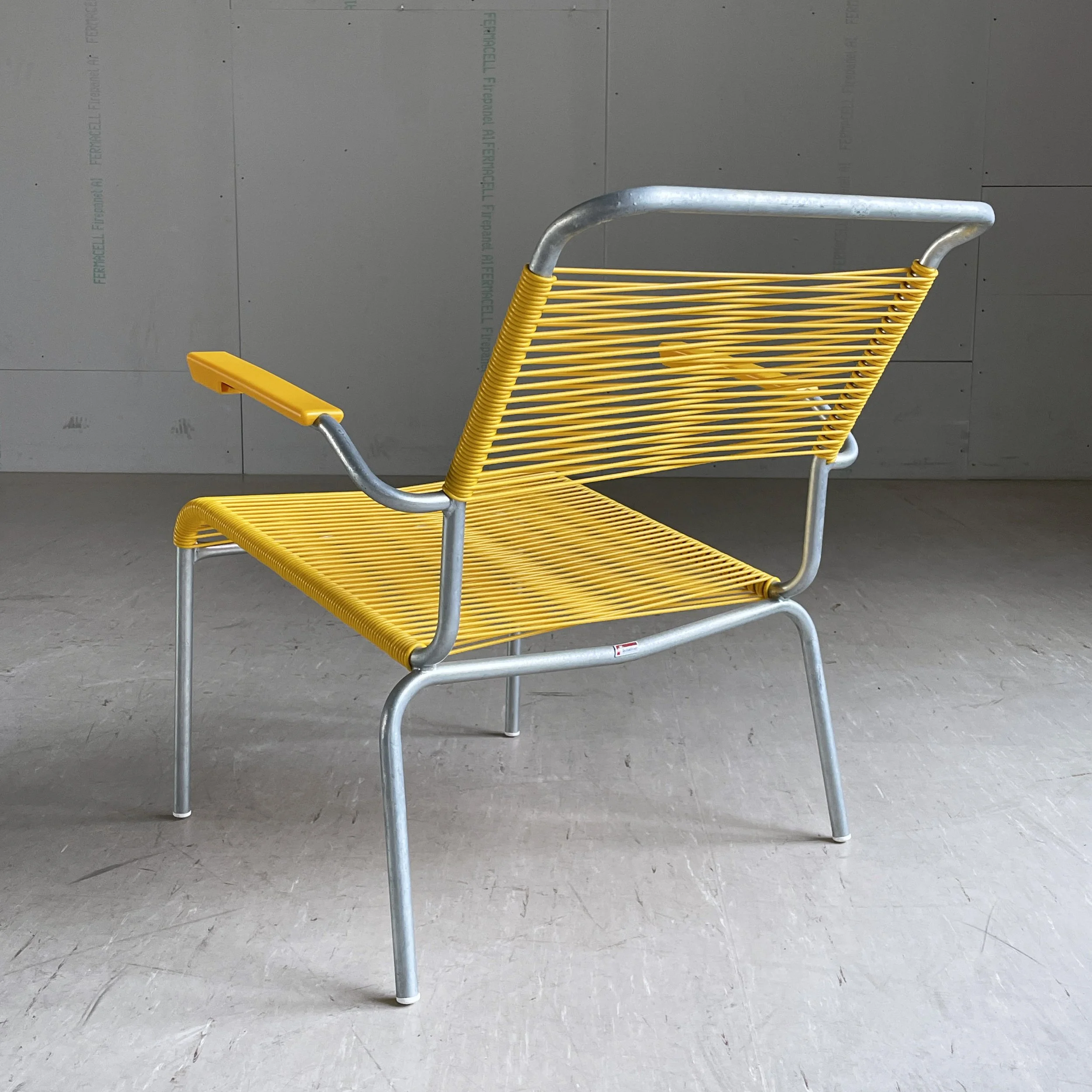 Schaffner Säntis Lounger gelb.10.JPG