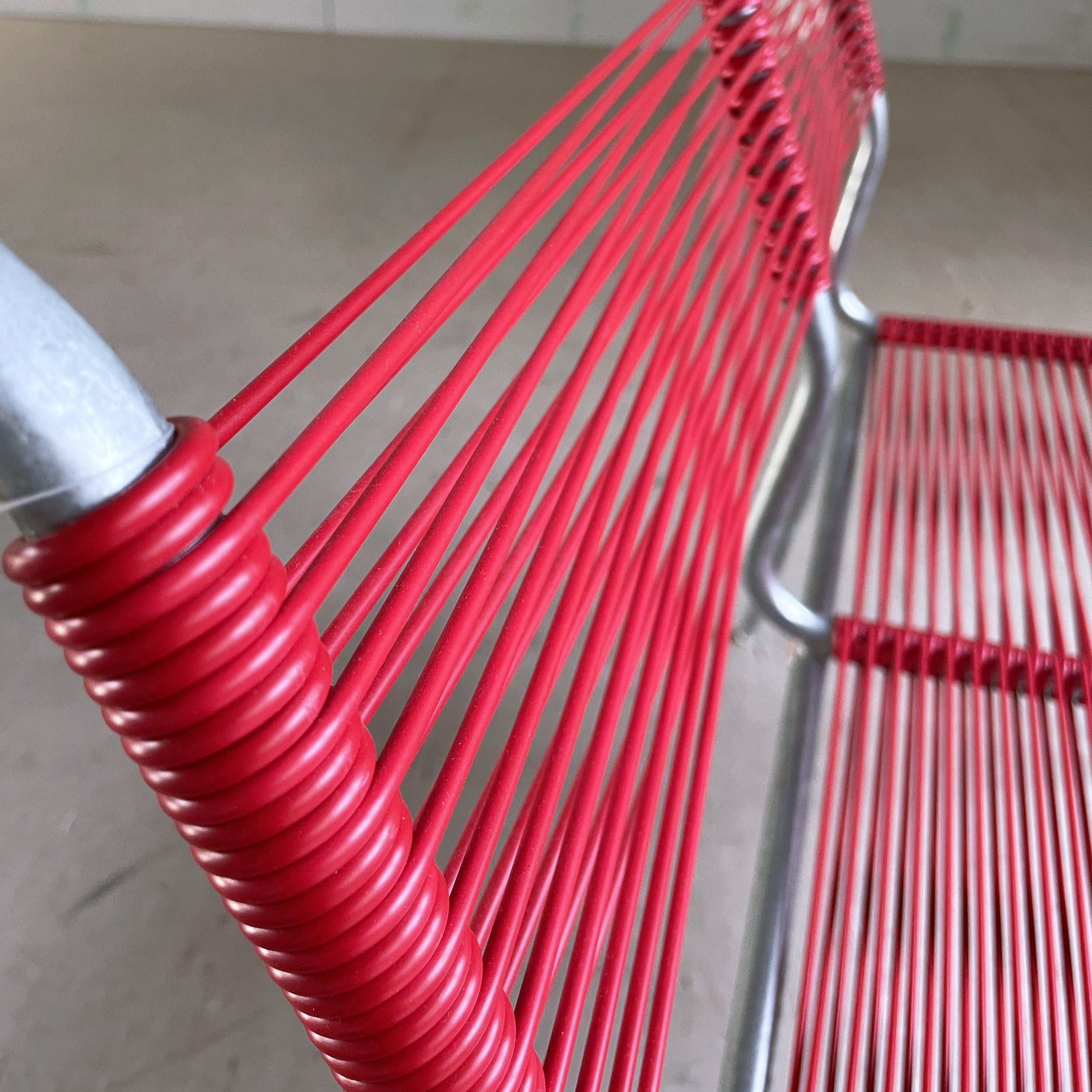 Schaffner Gartenbank rot.11.JPG