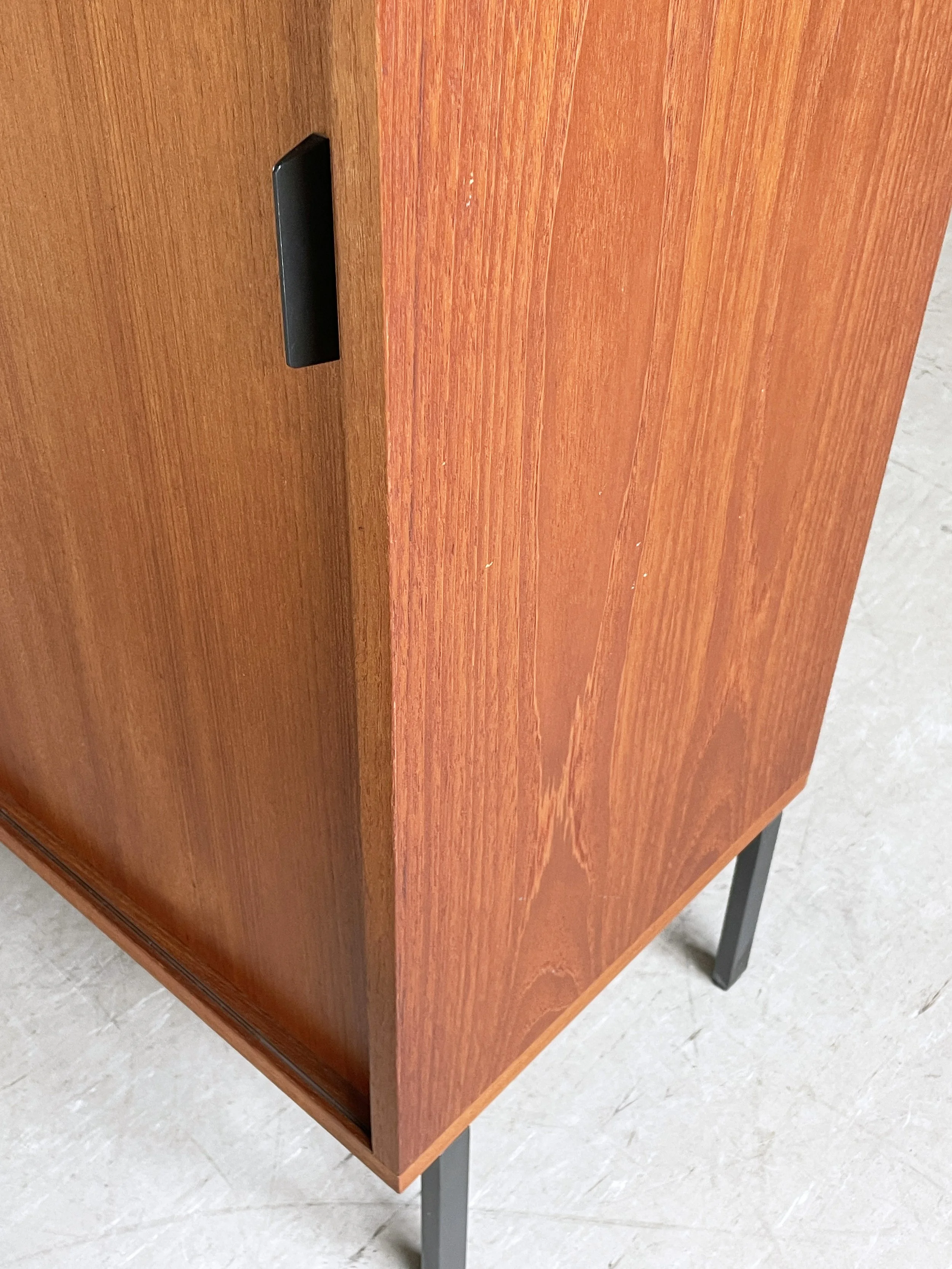 Sideboard Teak.13.JPG