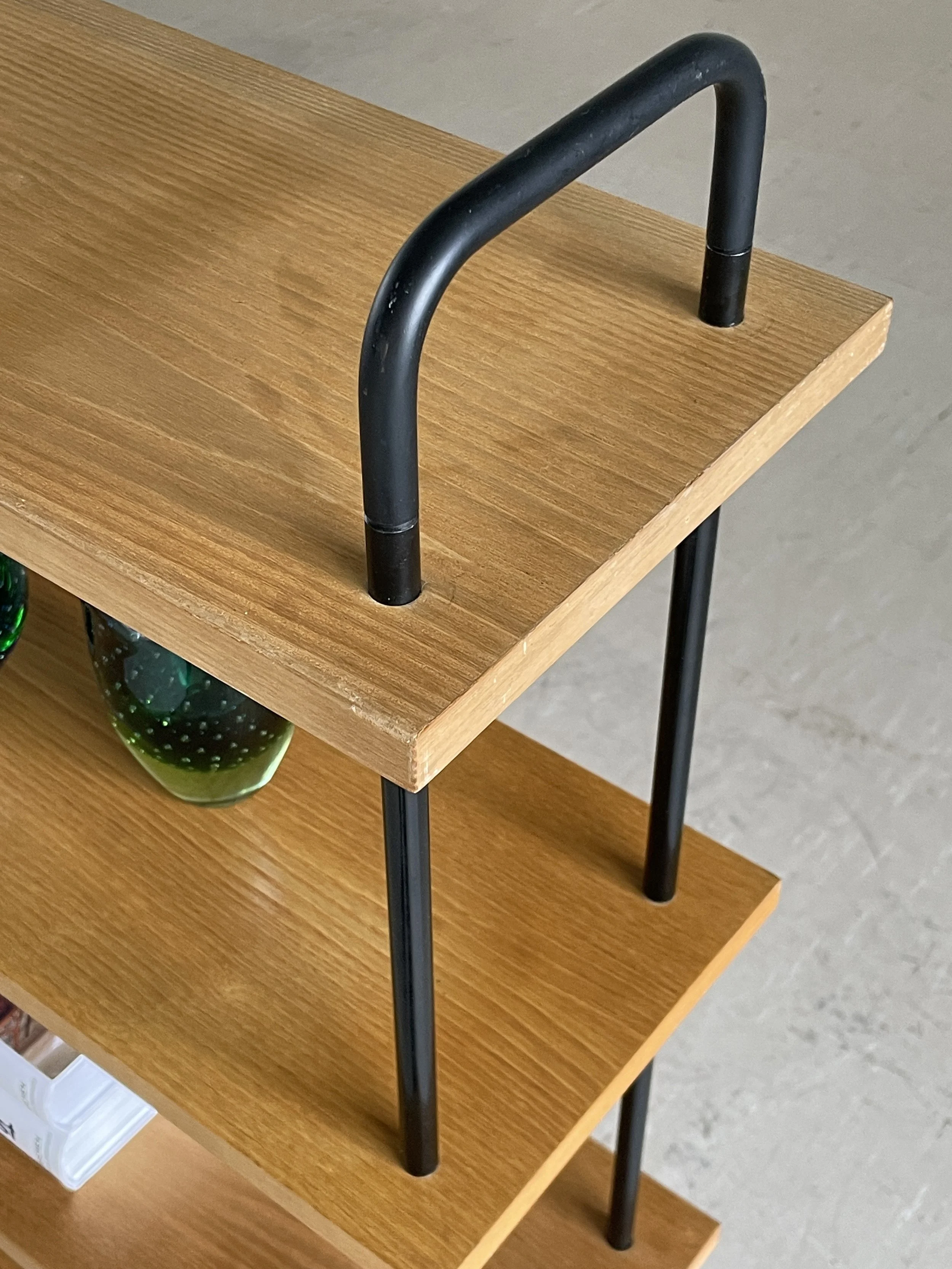 Modern Era_Regalsystem.14.JPG