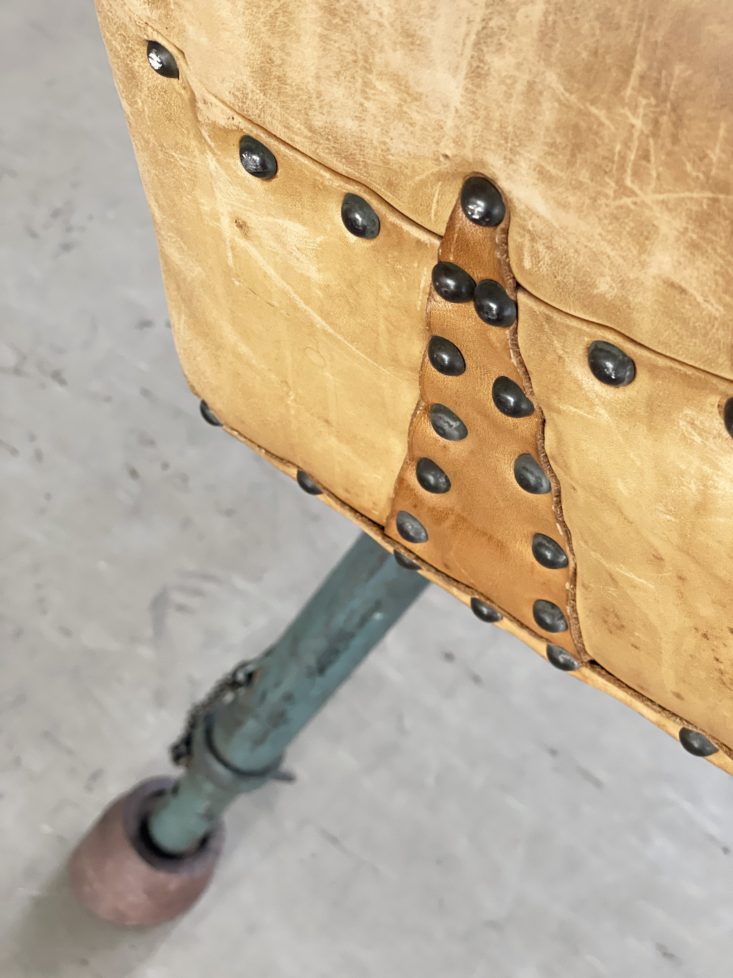 Modern Era_Pauschenpferd.2.JPG