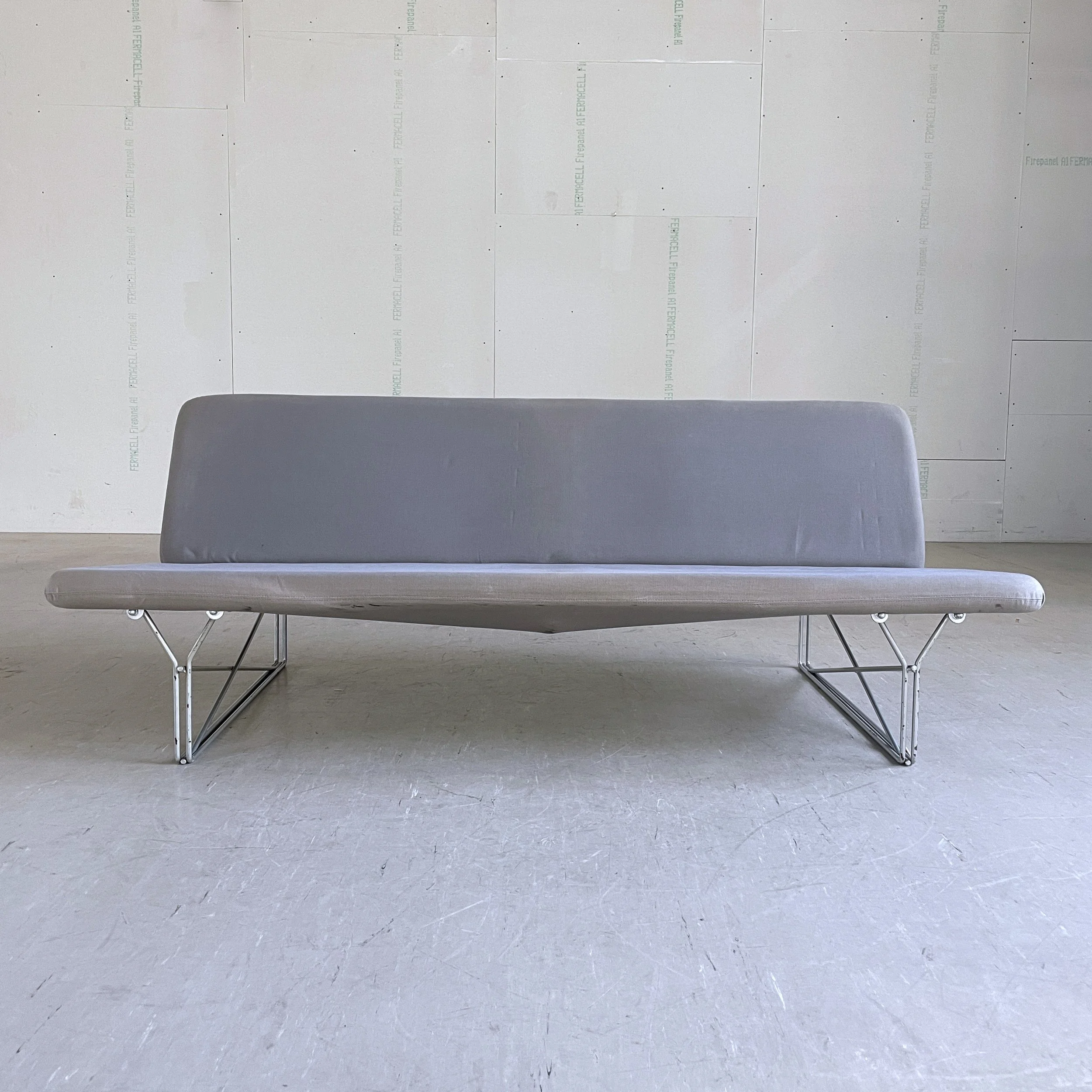 Ikea Sofa grau.1.JPG