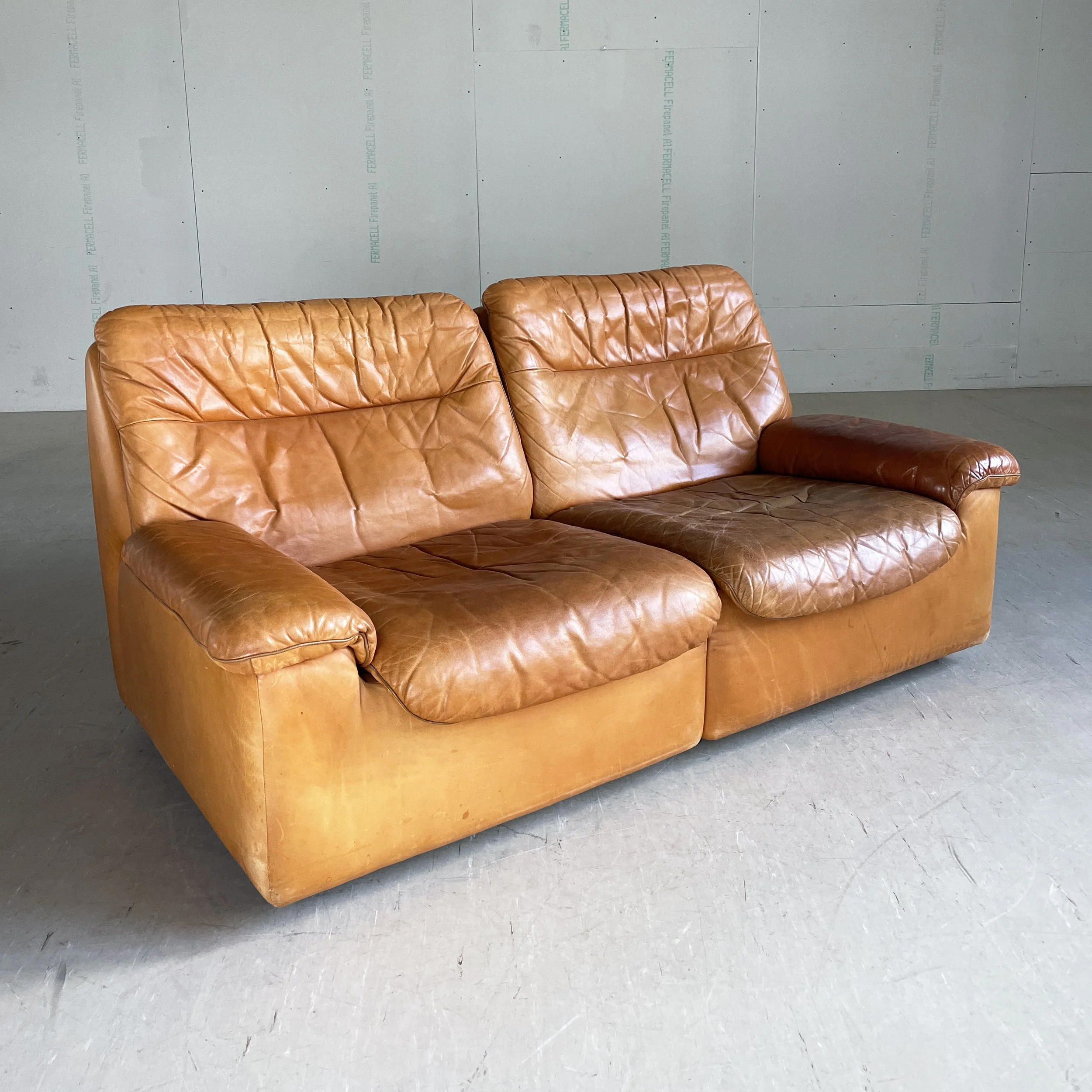 De Sede DS-66 tanned leather sofa