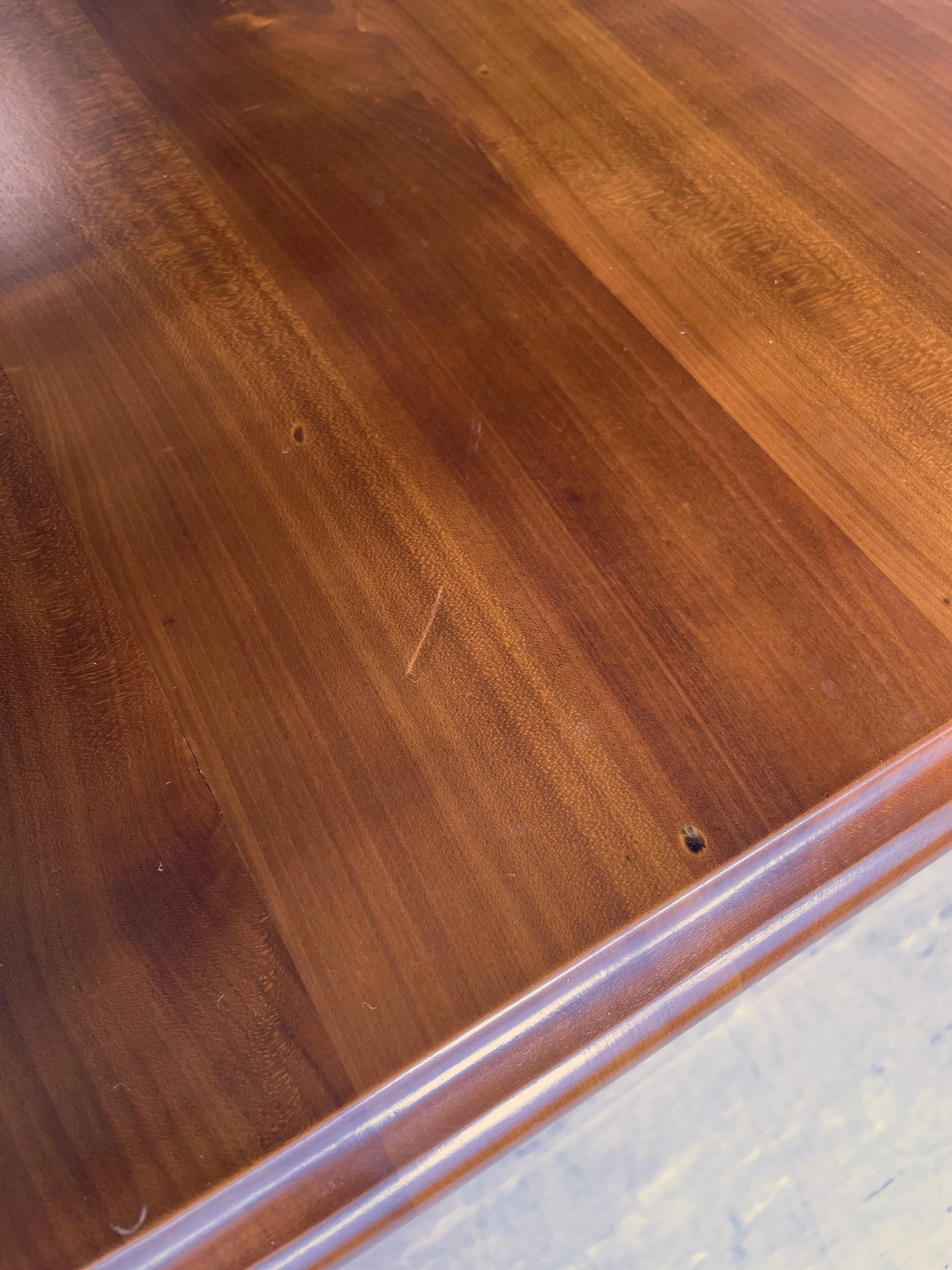 Modern.Era_Bistro Tisch.9.JPG