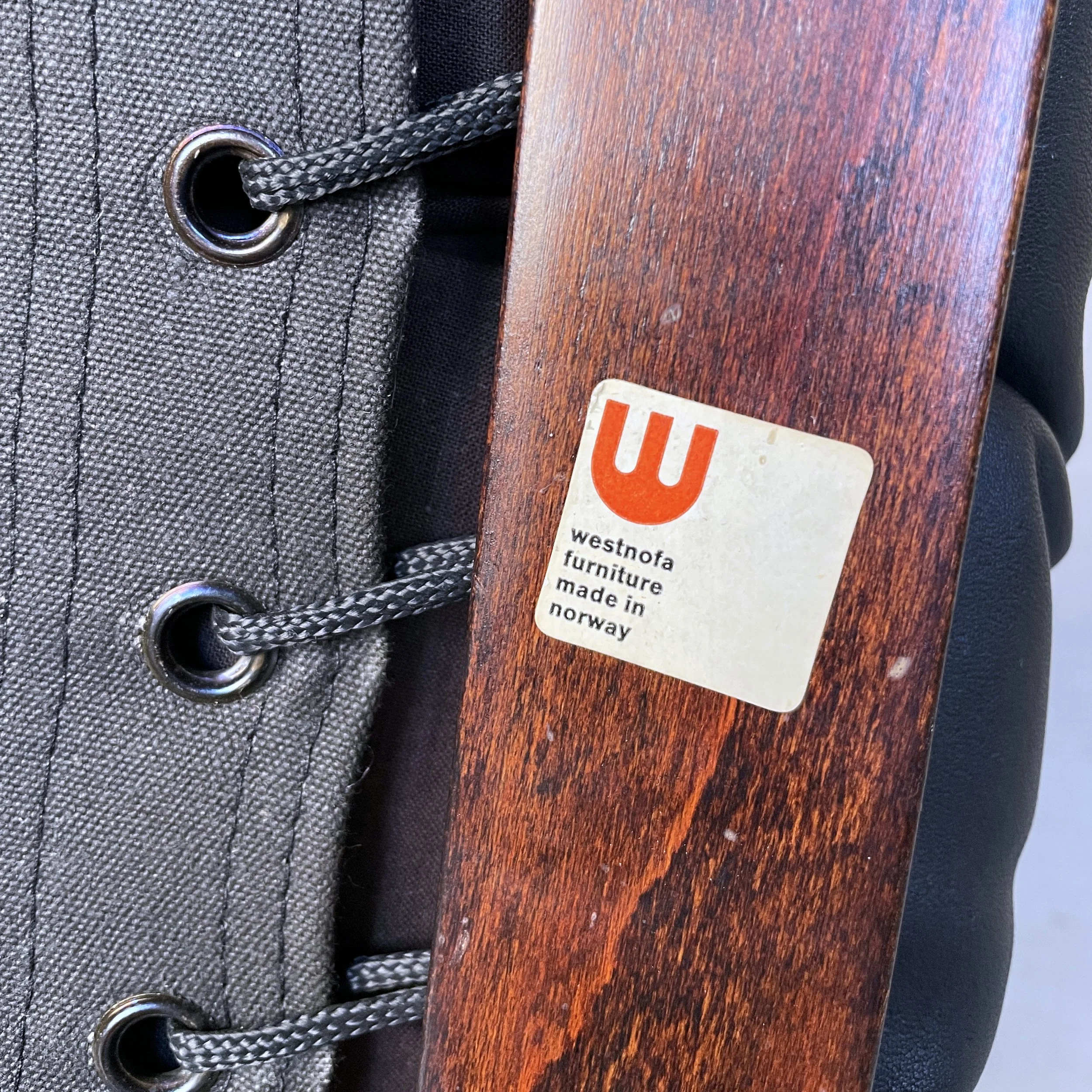 Modern Era_Westnova Chair.18.JPG