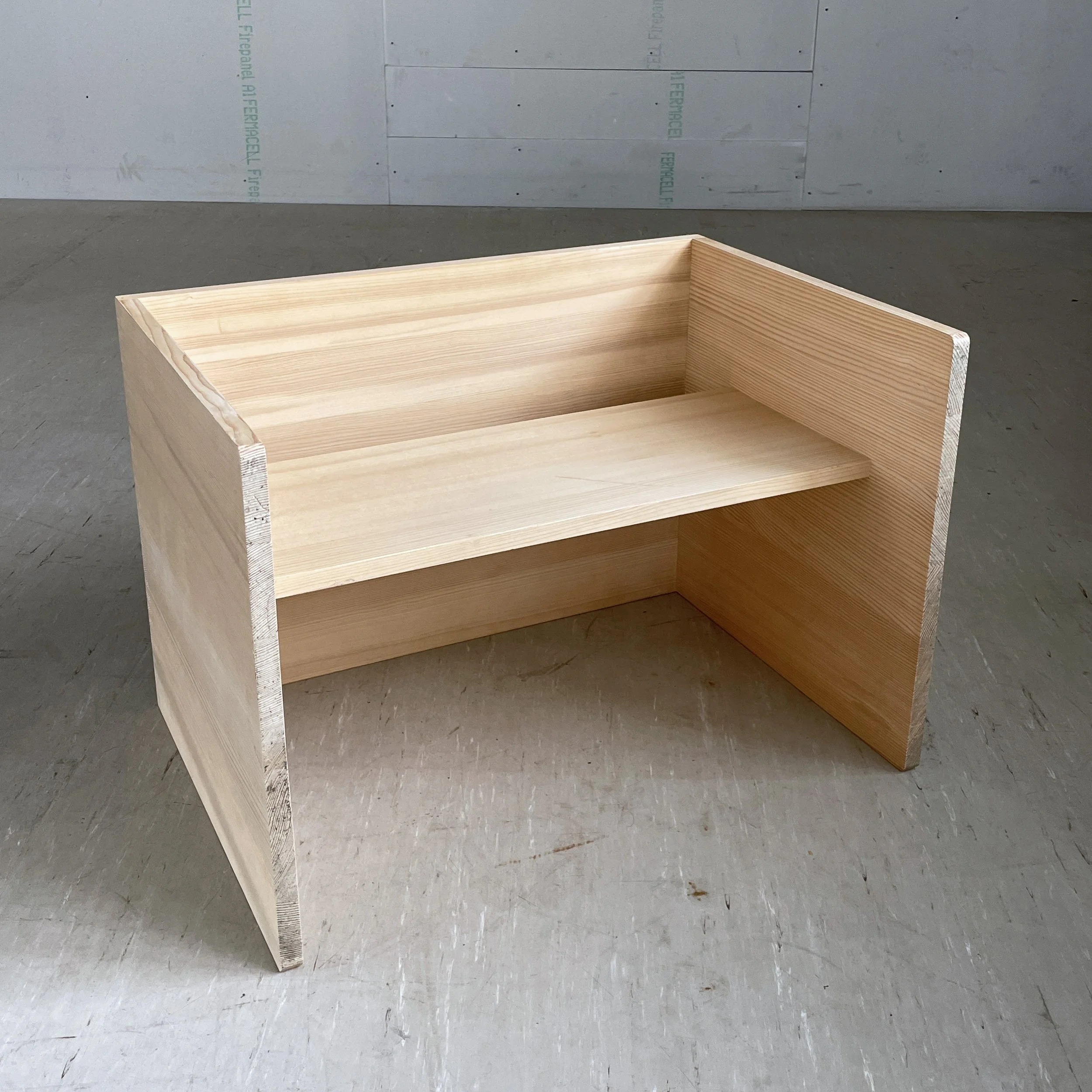 KIndertisch Tripolino.17.JPG