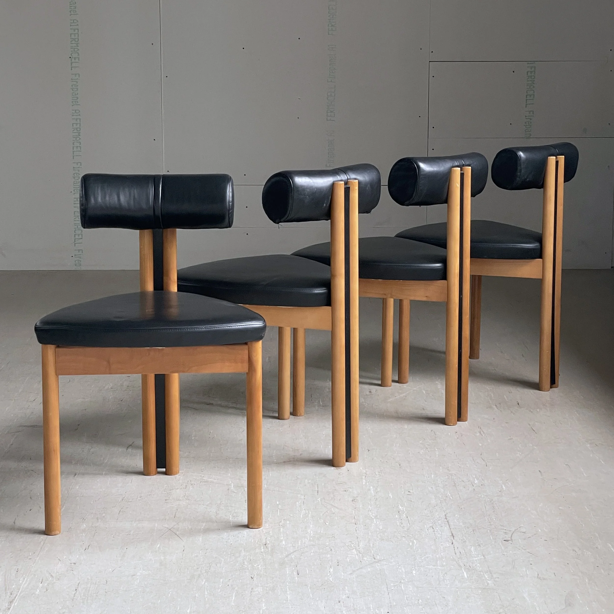 Set of 4 Post Modern 3 legged Dining Chairs