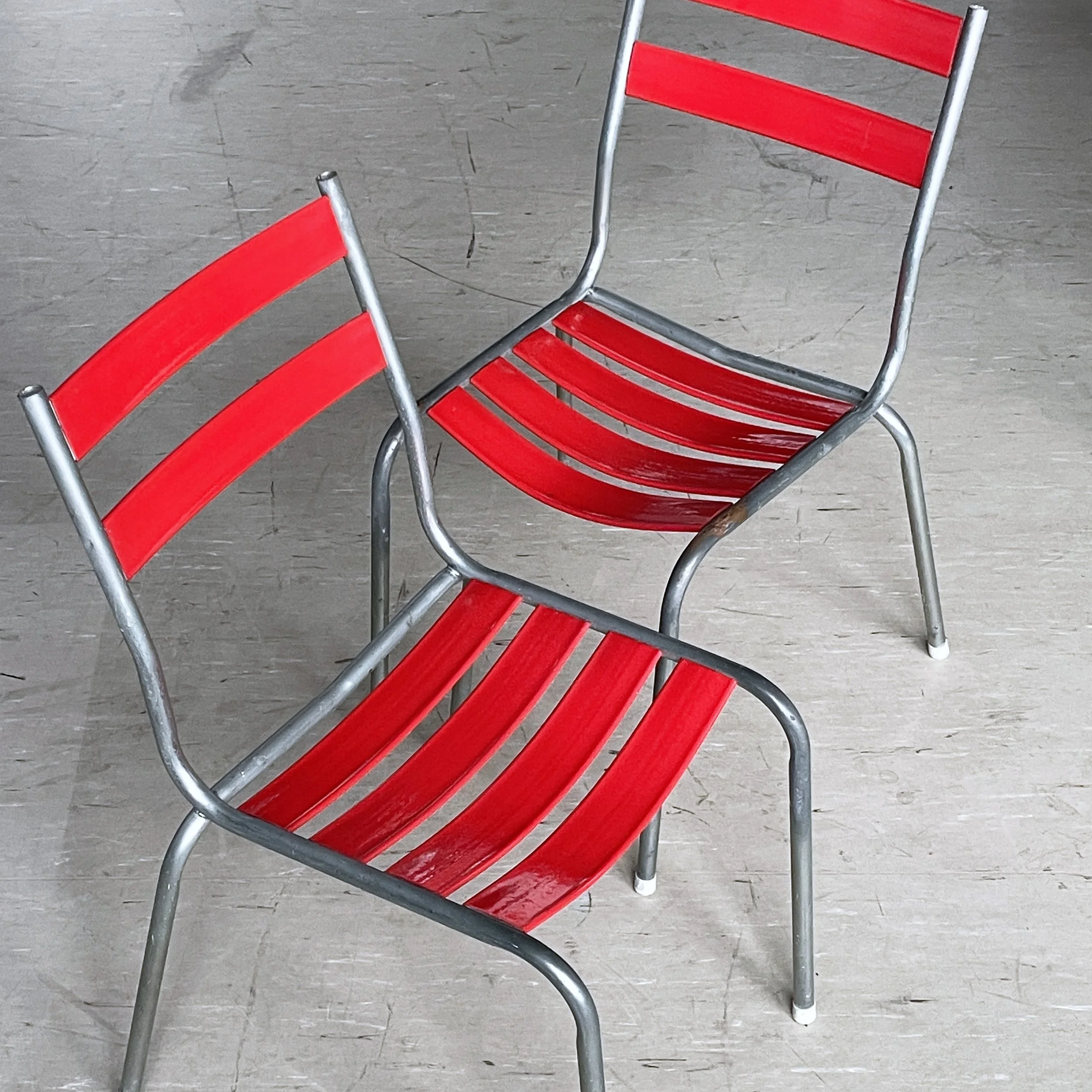 ModernEra_Gartenstühle_Glaser_rot_2580 2.JPG