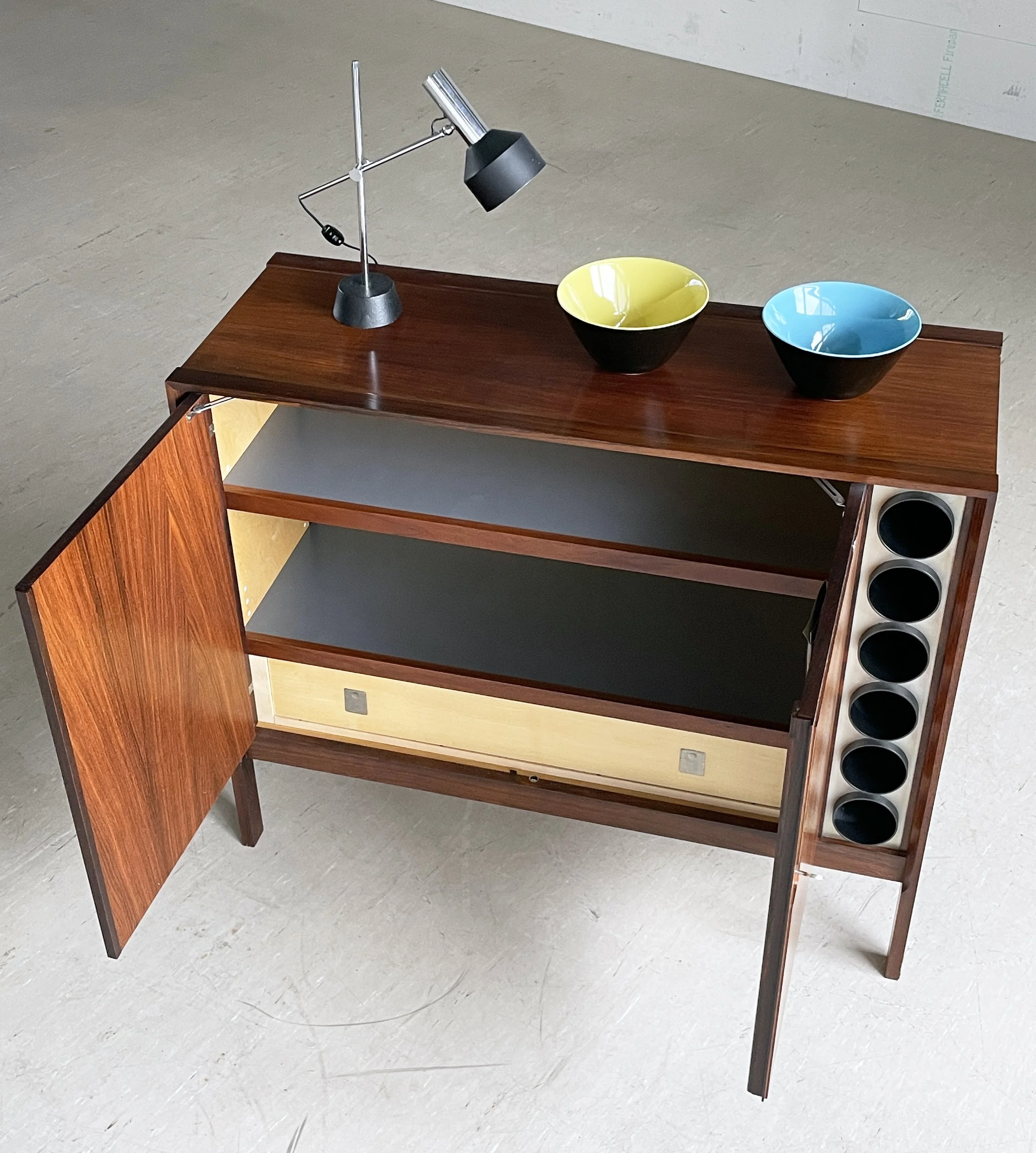 ModernEra_Swiss_Form_Sideboard9809.JPG