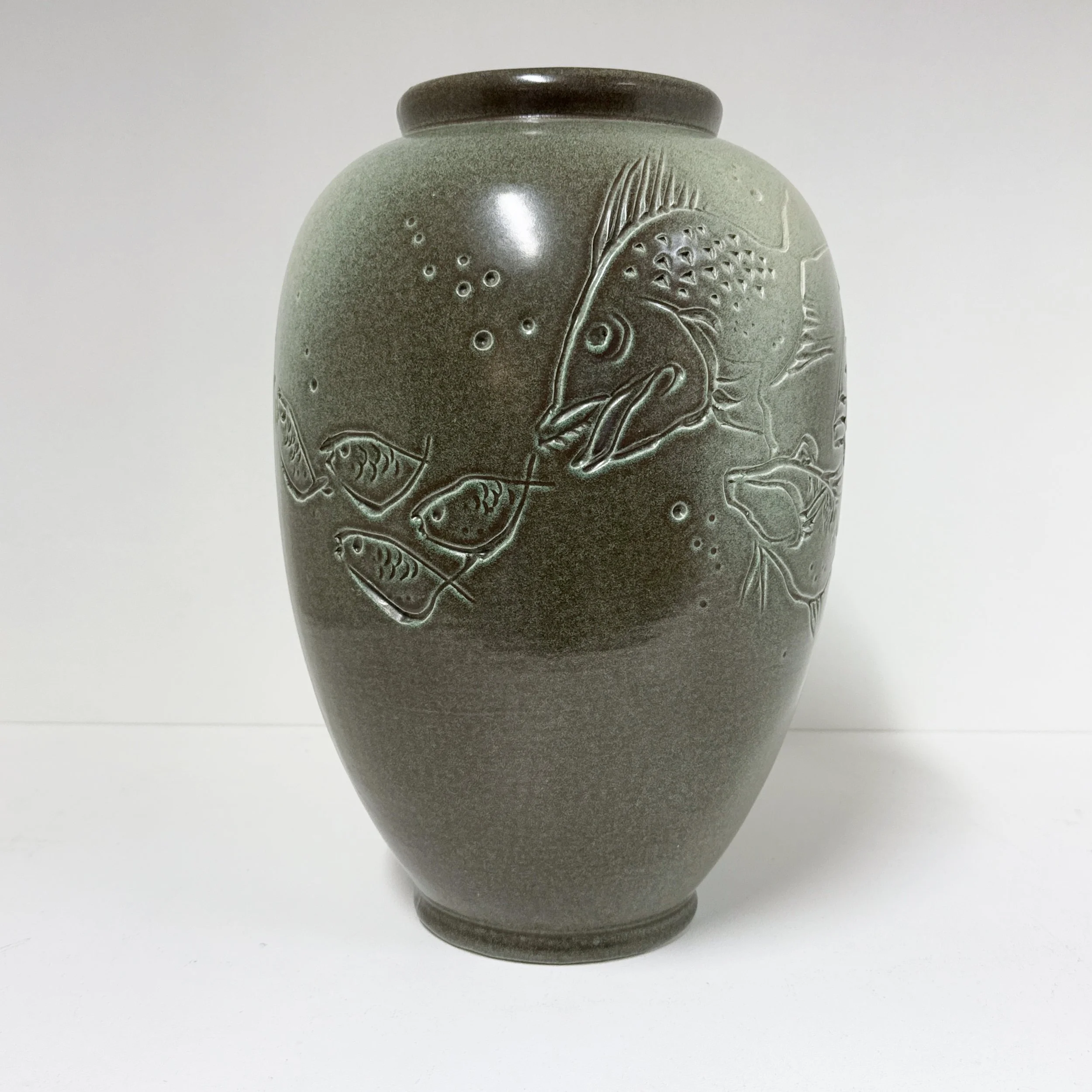 ModernEra_Gustav_Spörri_Vase_grün_9560.jpg