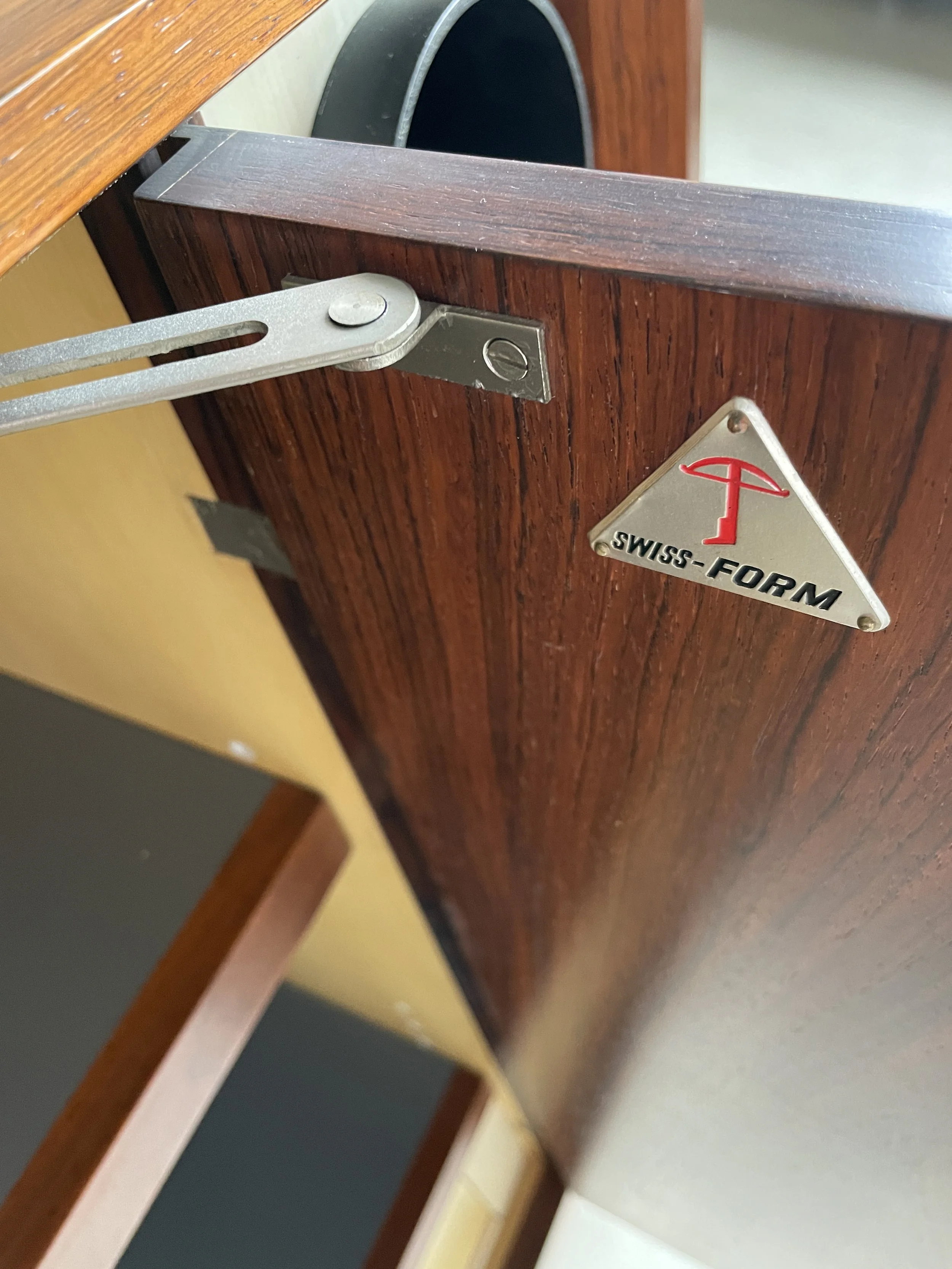 ModernEra_Swiss_Form_Sideboard9810.JPG