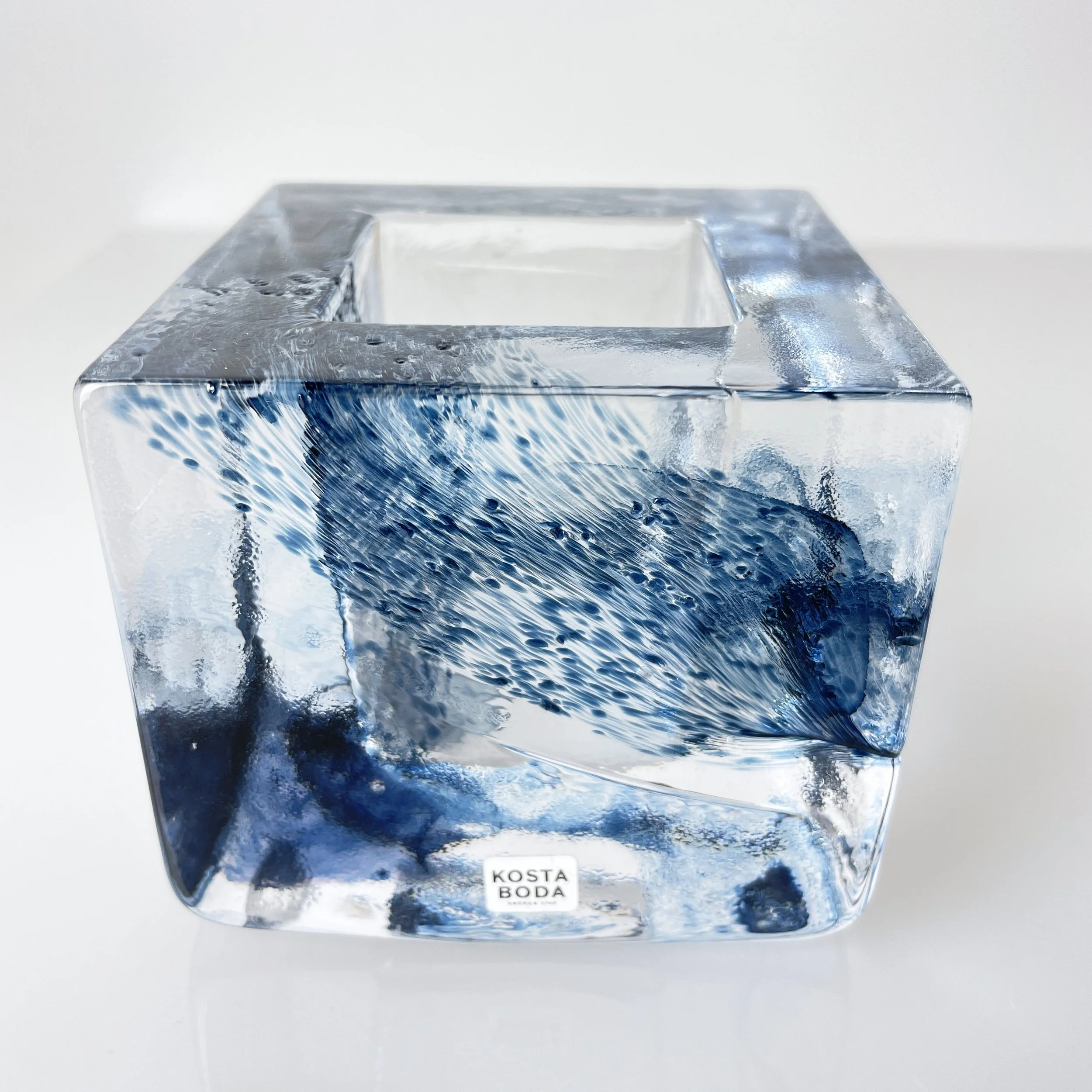 ModernEra_Kosta_Boda_Glass_Vase_7070.JPG