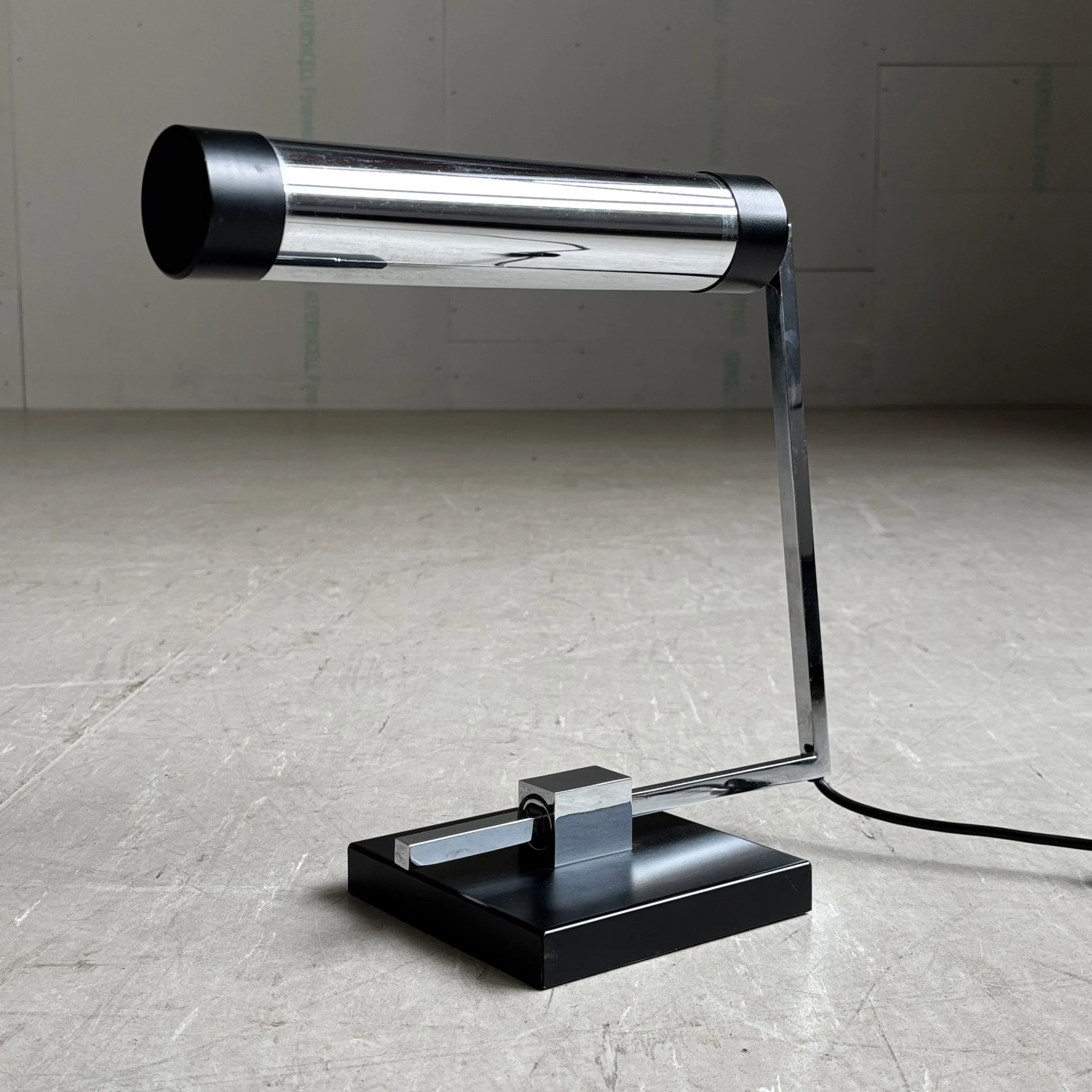 ModernEra_Megal_Lampe_7916.jpg
