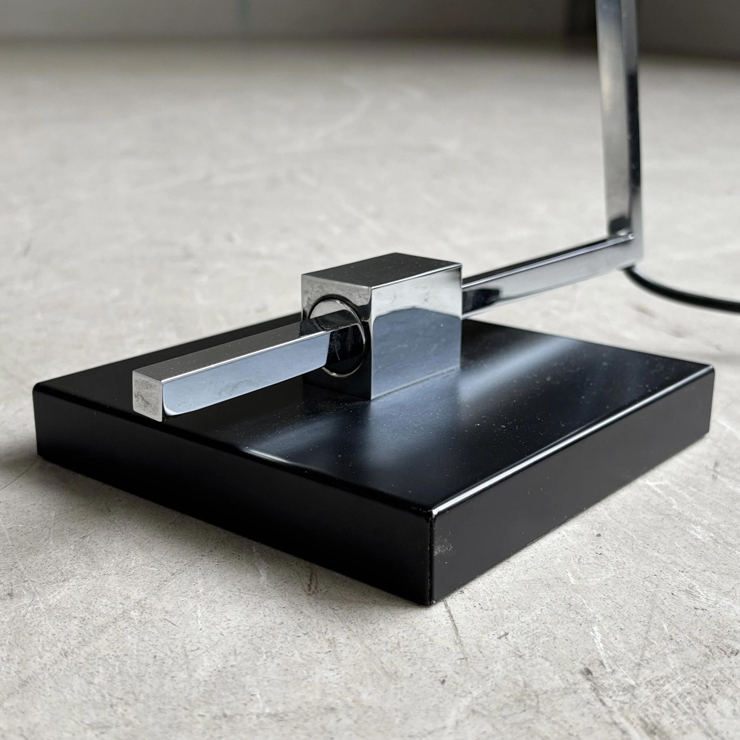 ModernEra_Megal_Lampe_7918.jpg