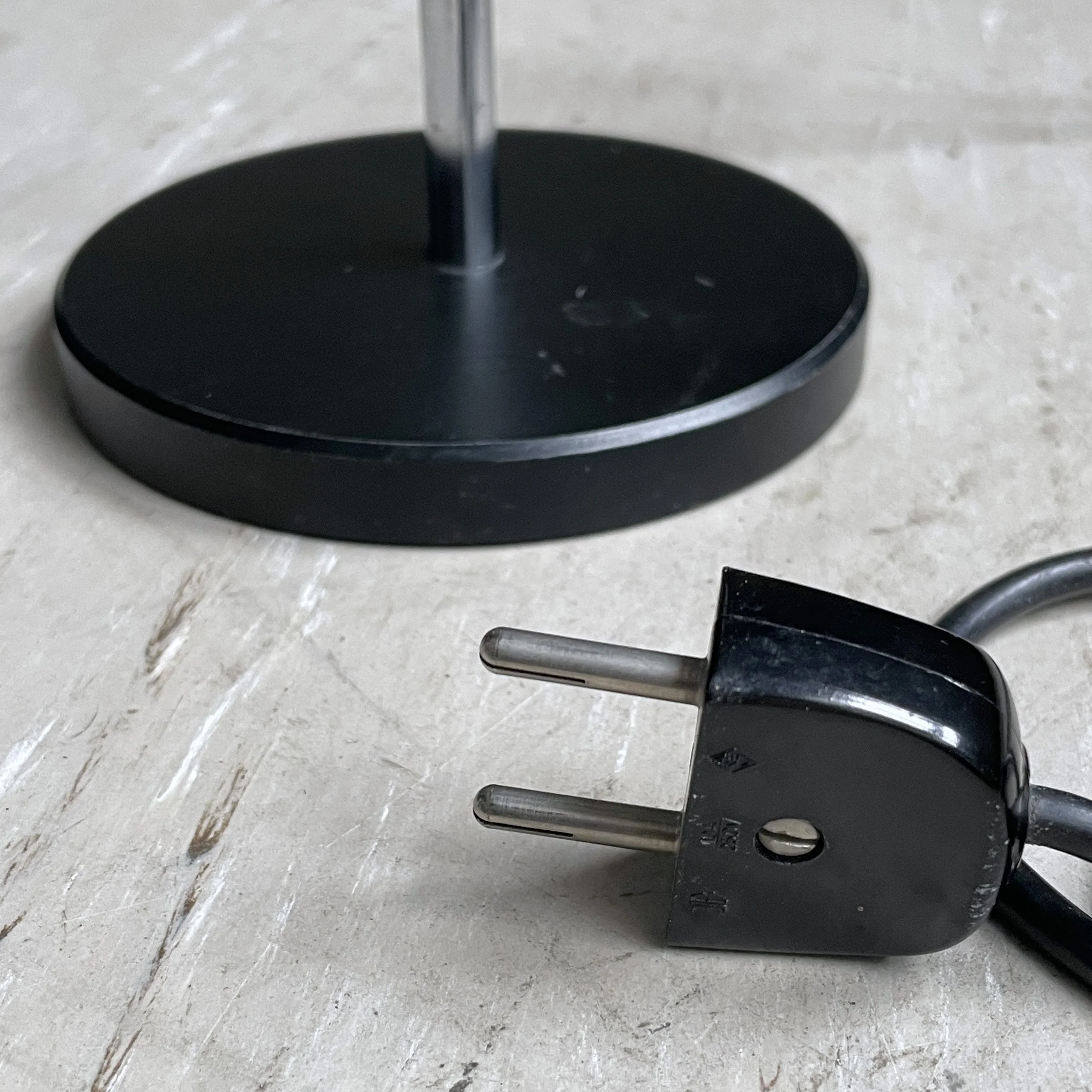 ModernEra_Spotlampe_schwarz__9348.1.jpg