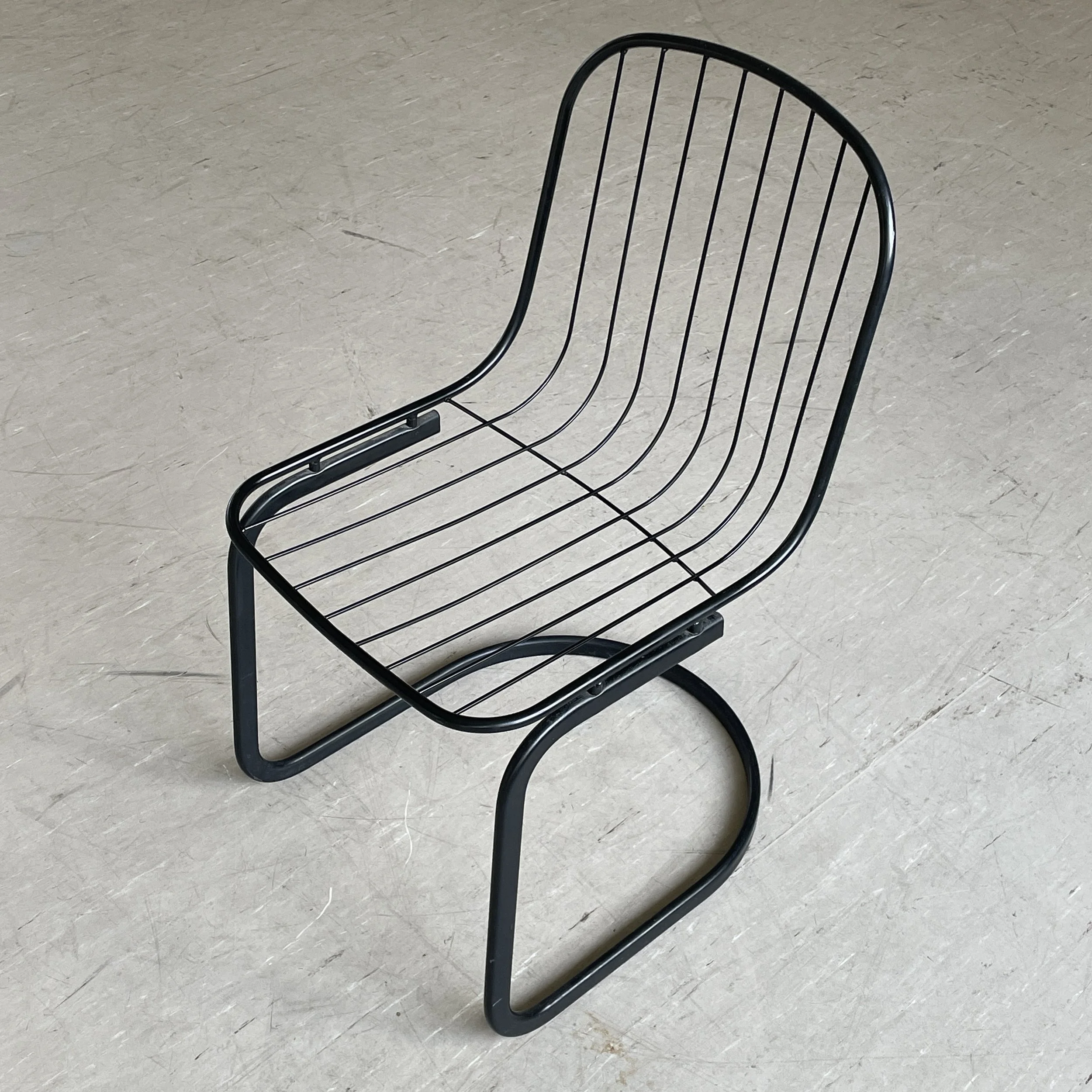 ModernEra_Gastone_Rinaldi_black_3029.jpg
