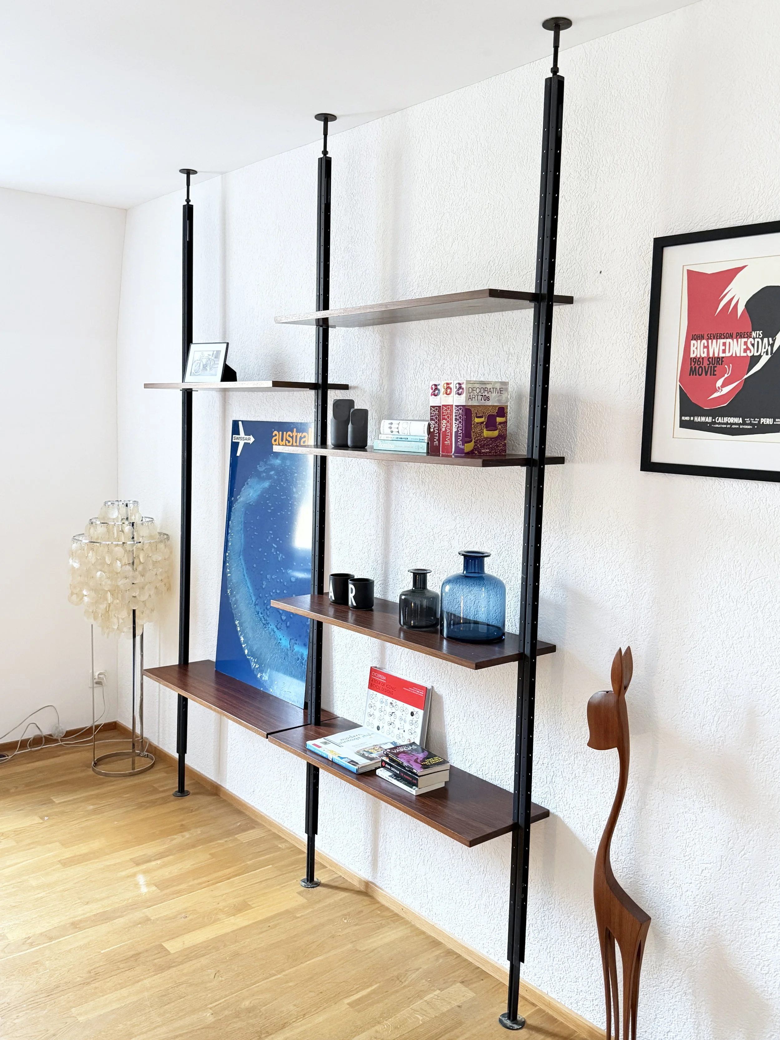 ModernEra_Richard_Neutra_Teleskopregal_Victoria9634.JPG