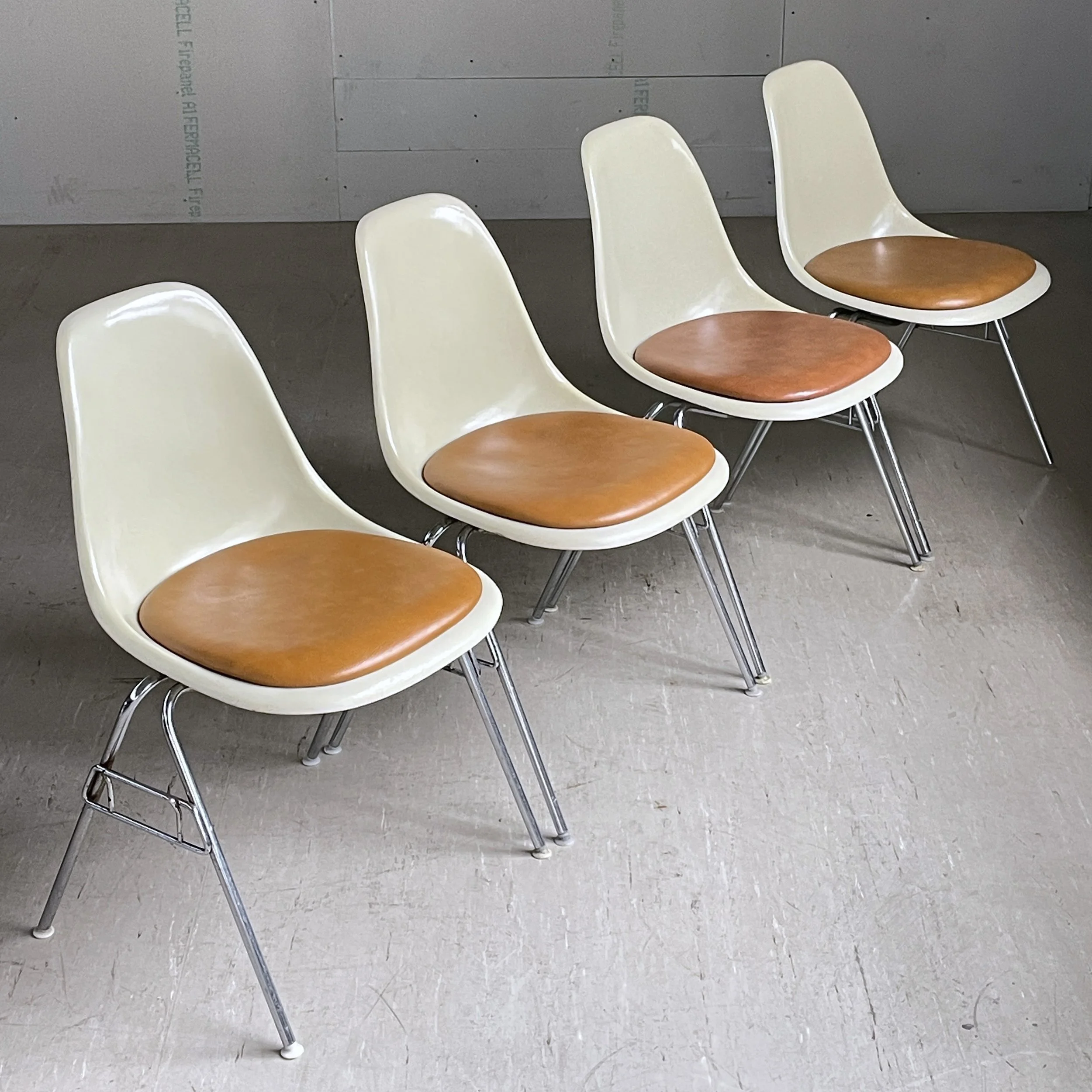 Set of 4 Original Vitra Eames DSS Side Chairs