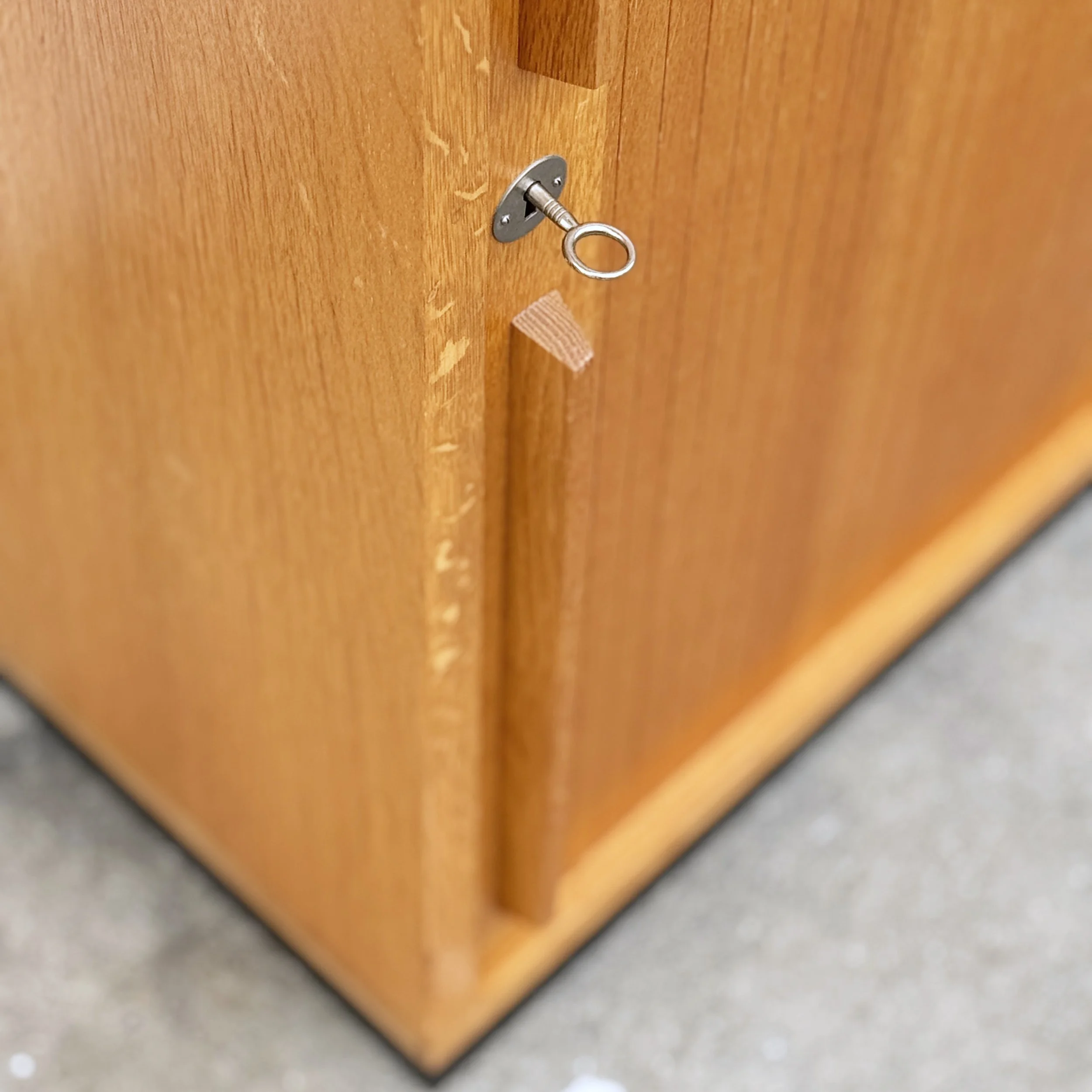 ModernEra_Rollschrank.4801.jpg