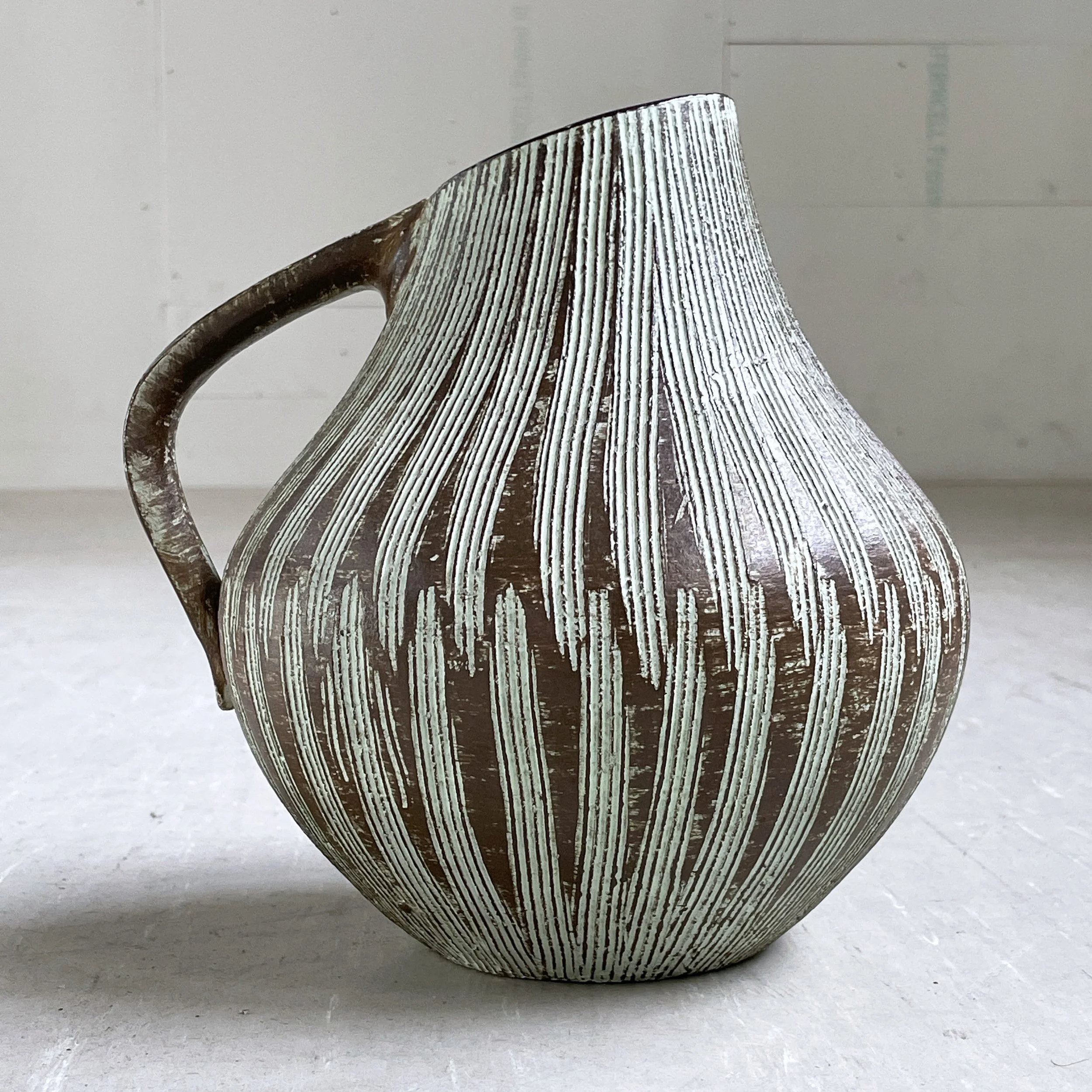 ModernEra_Vase_Dümler&Breiden_8793.jpg