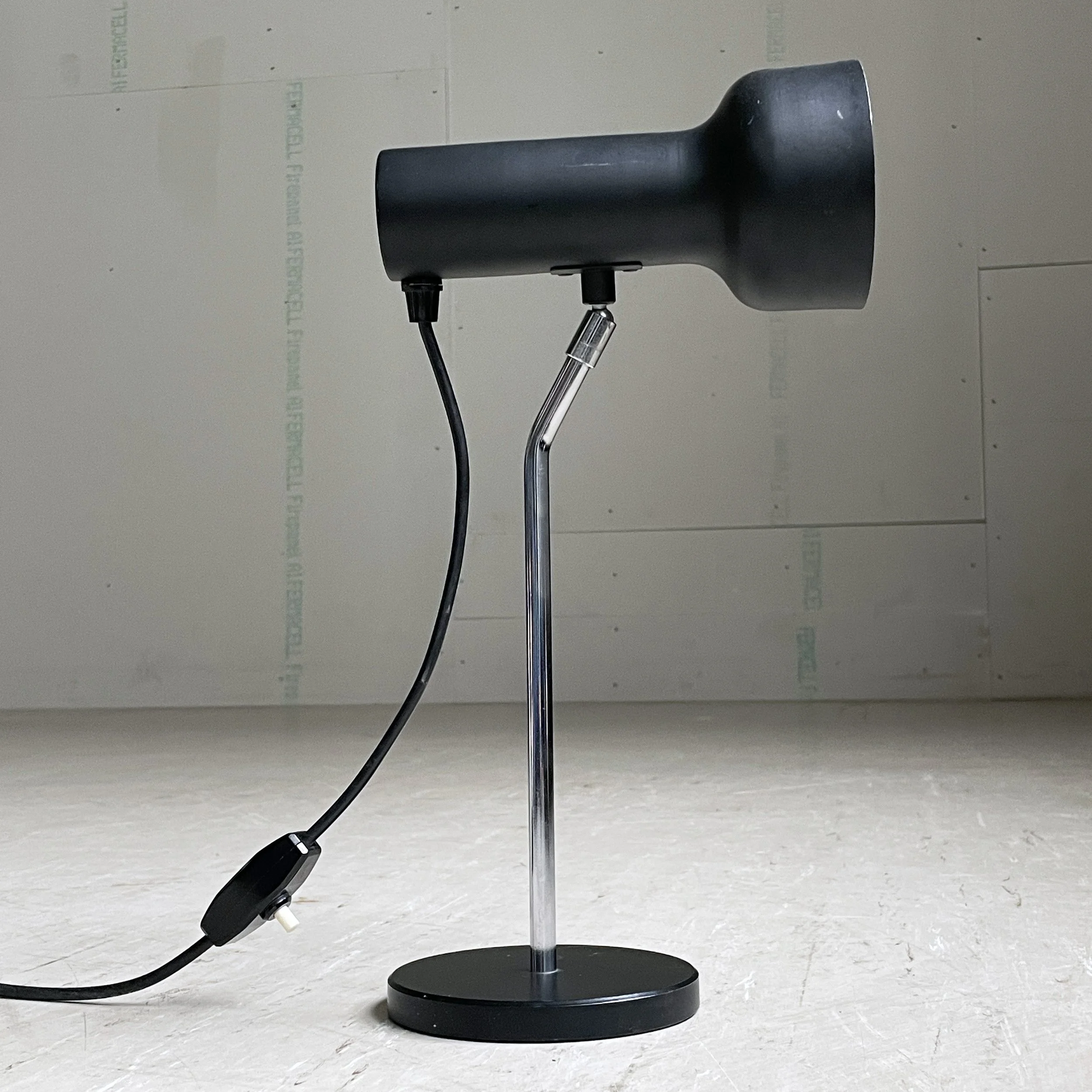 ModernEra_Spotlampe_schwarz__9350.jpg