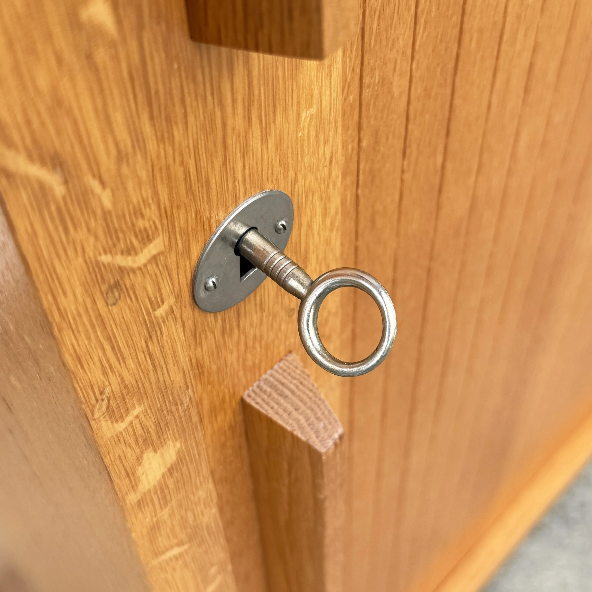 ModernEra_Rollschrank.4794.jpg