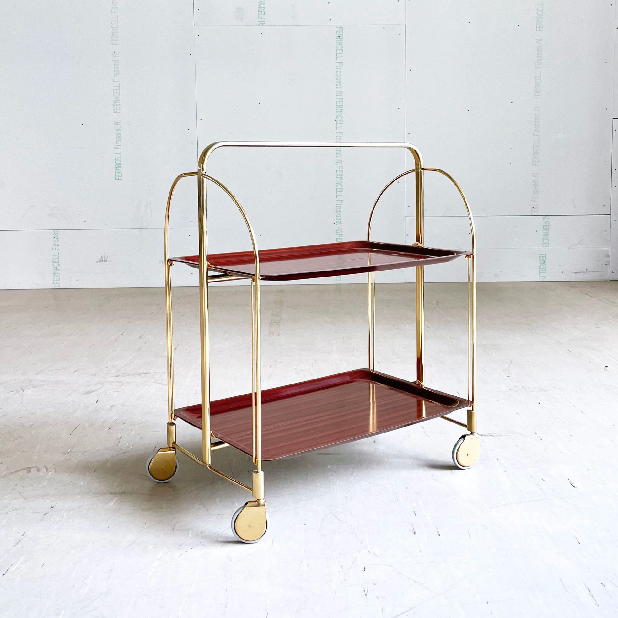 ModernEra_Servierwagen_Dinette_gold