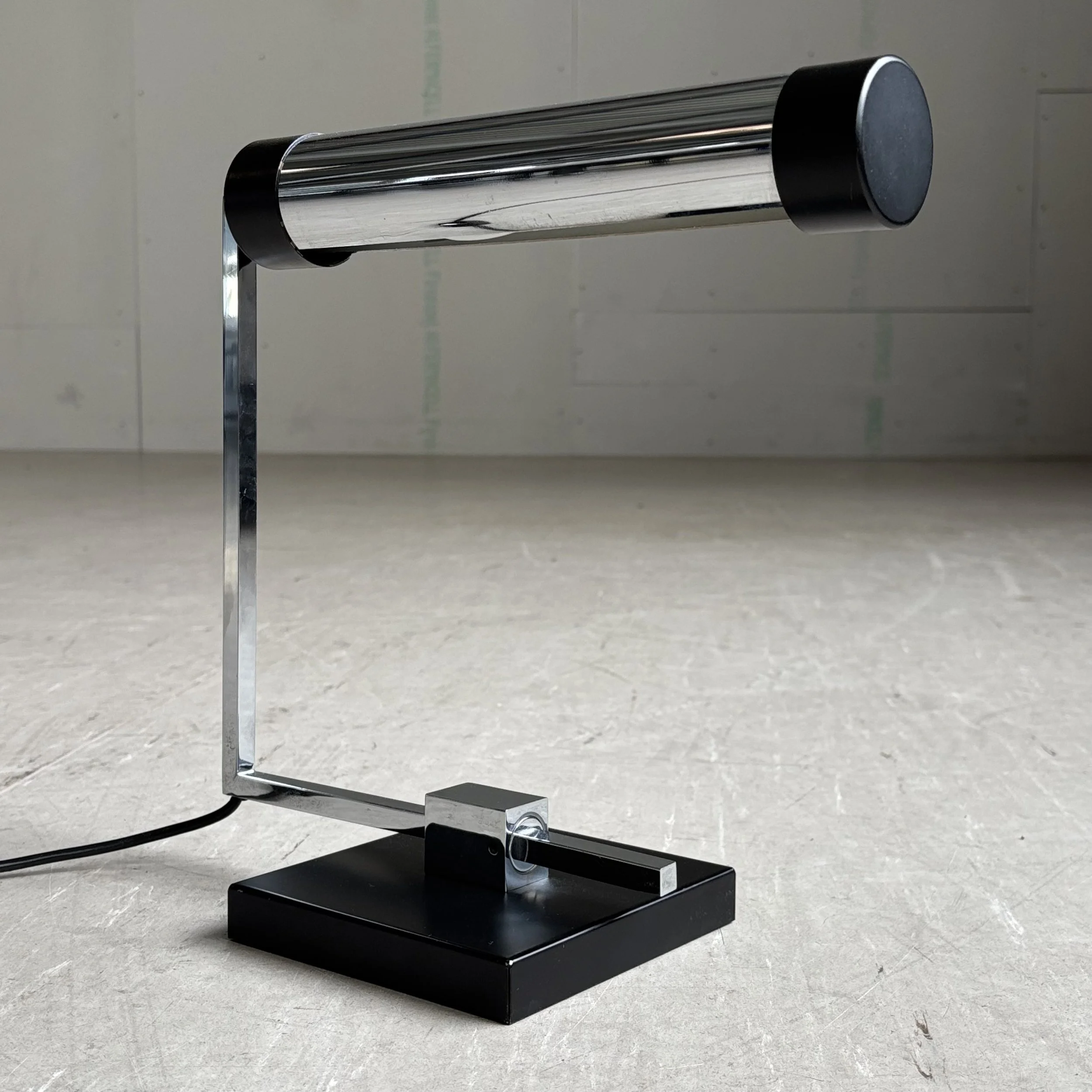 ModernEra_Megal_Lampe_7902.jpg