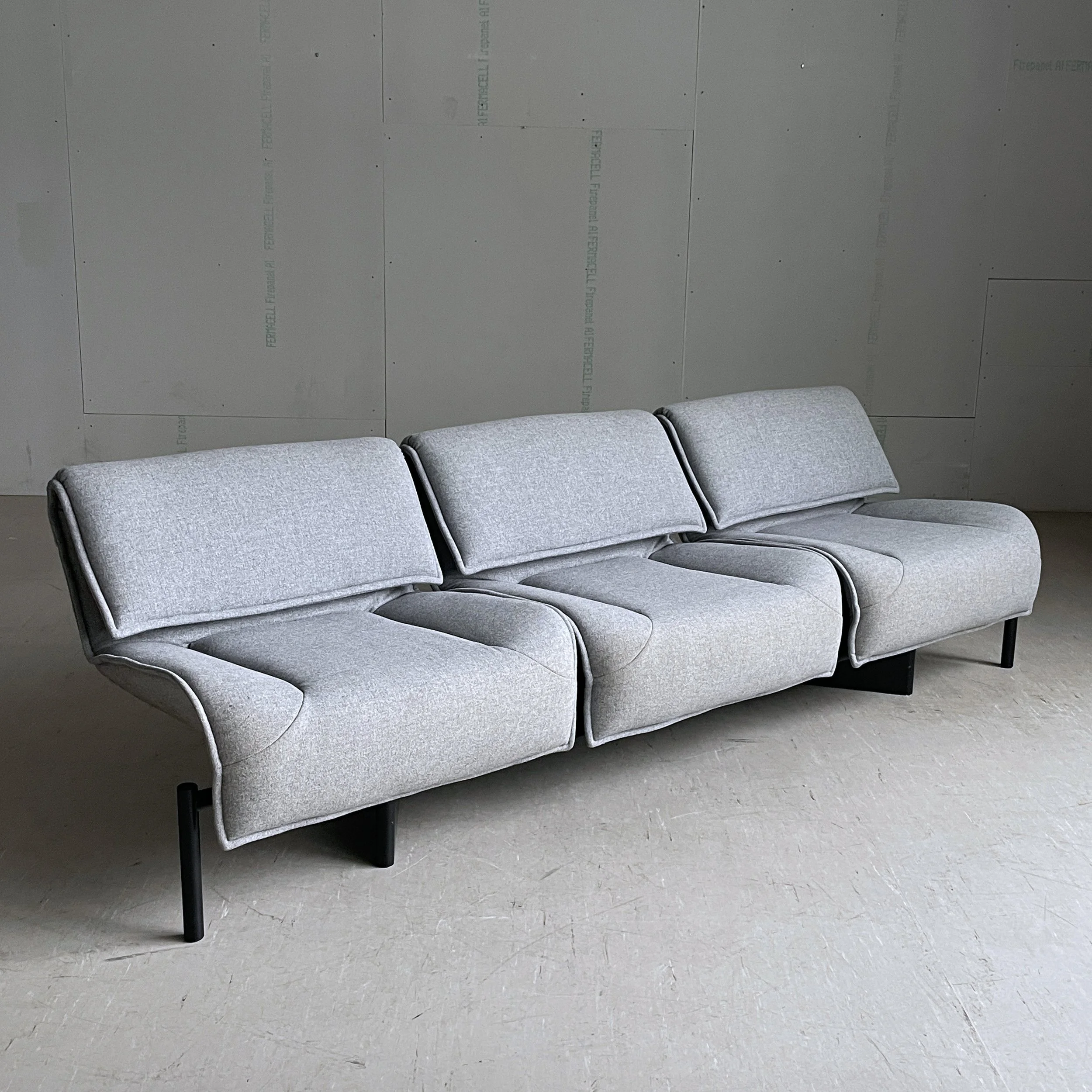 Vico Magistretti 'Veranda' 3 Seater Sofa by Cassina, 1980's