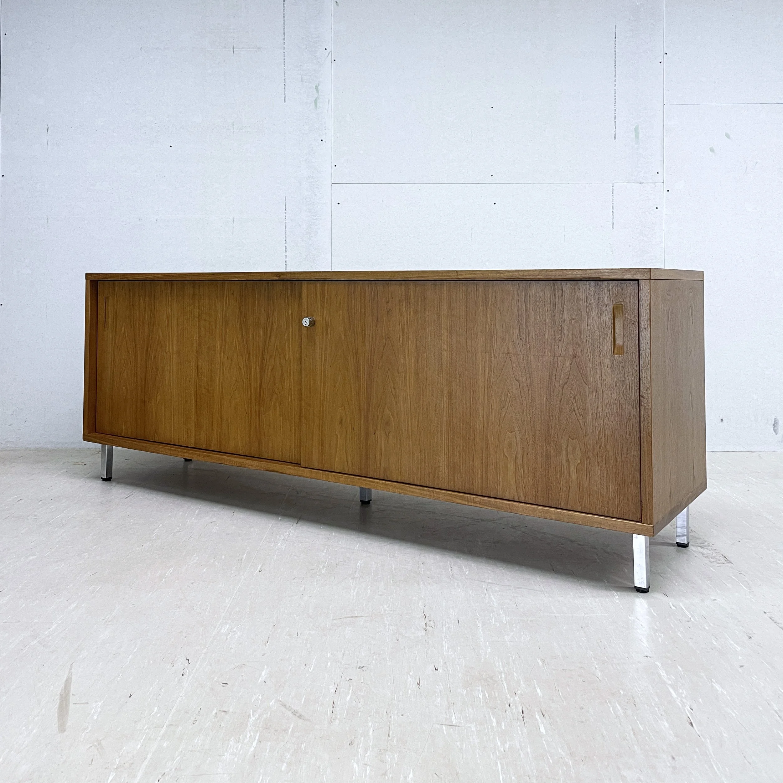 ModernEra_Sideboard_IMG_7656.JPG