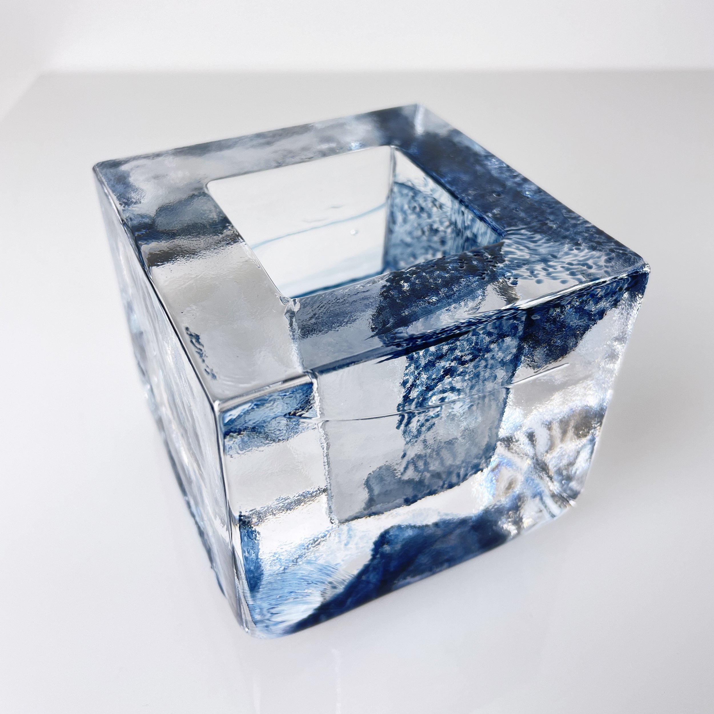ModernEra_Kosta_Boda_Glass_Vase_7074.JPG