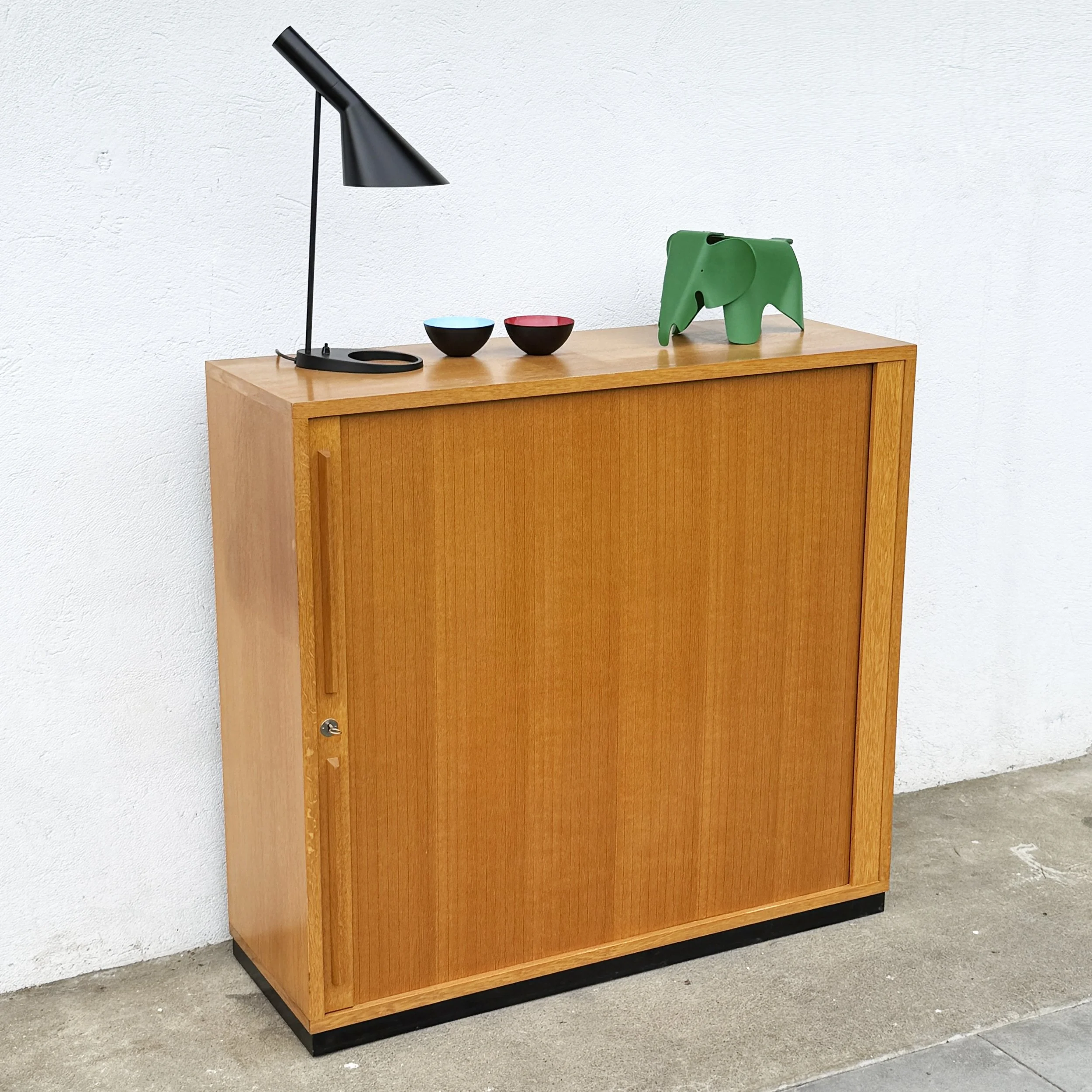 ModernEra_Rollschrank.4800.jpg