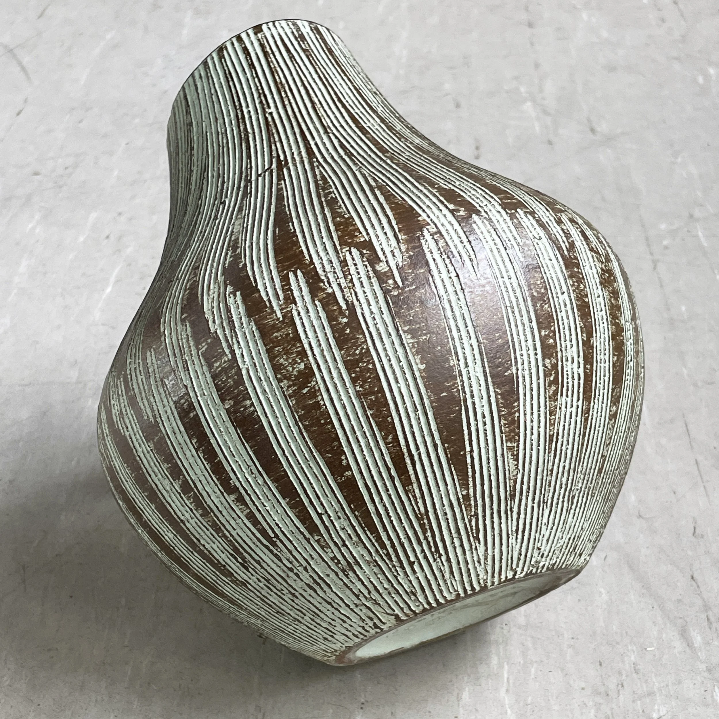 ModernEra_Vase_Dümler&Breiden_8796.jpg