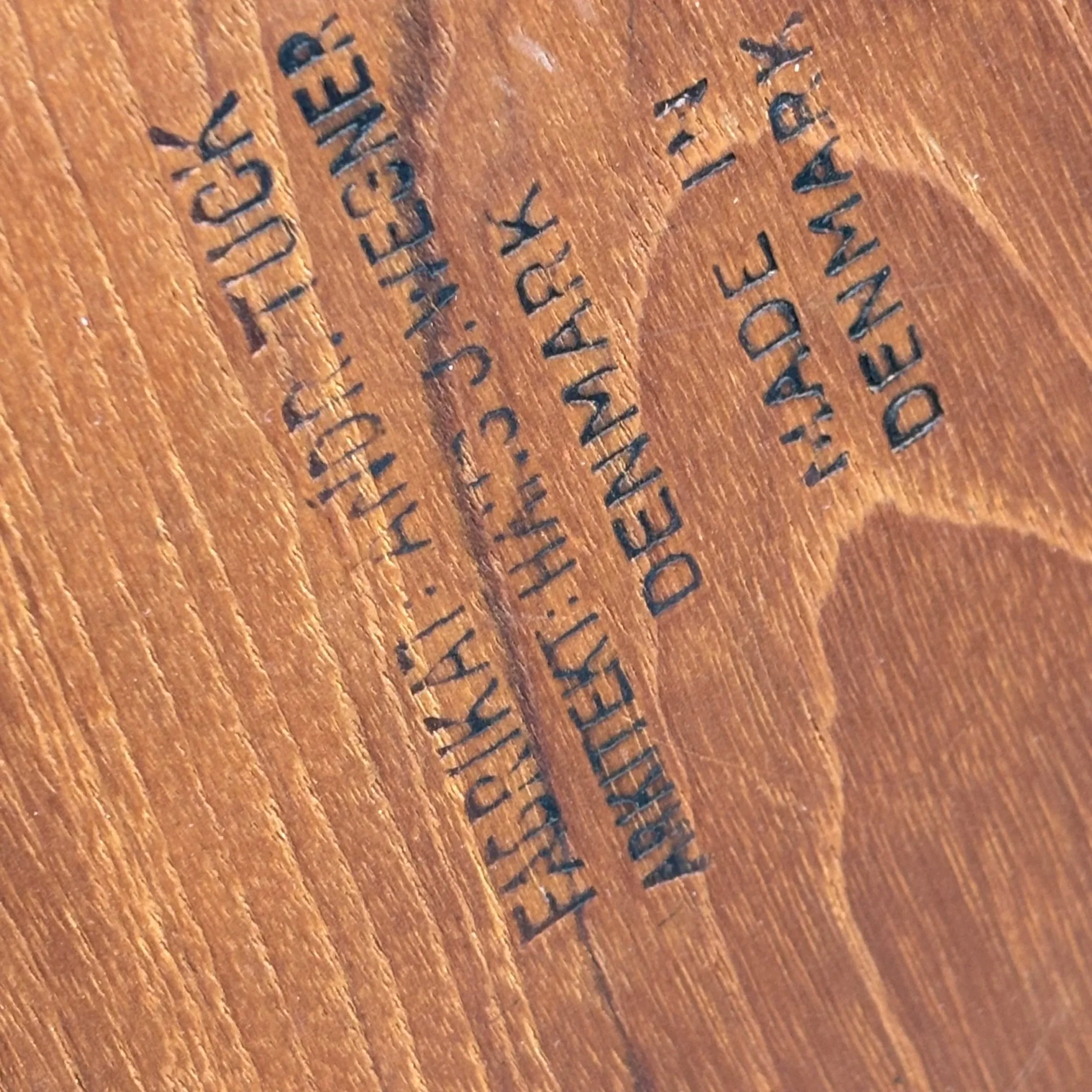 ModernEra_Hans_Wegner_Trolley_8034.jpg