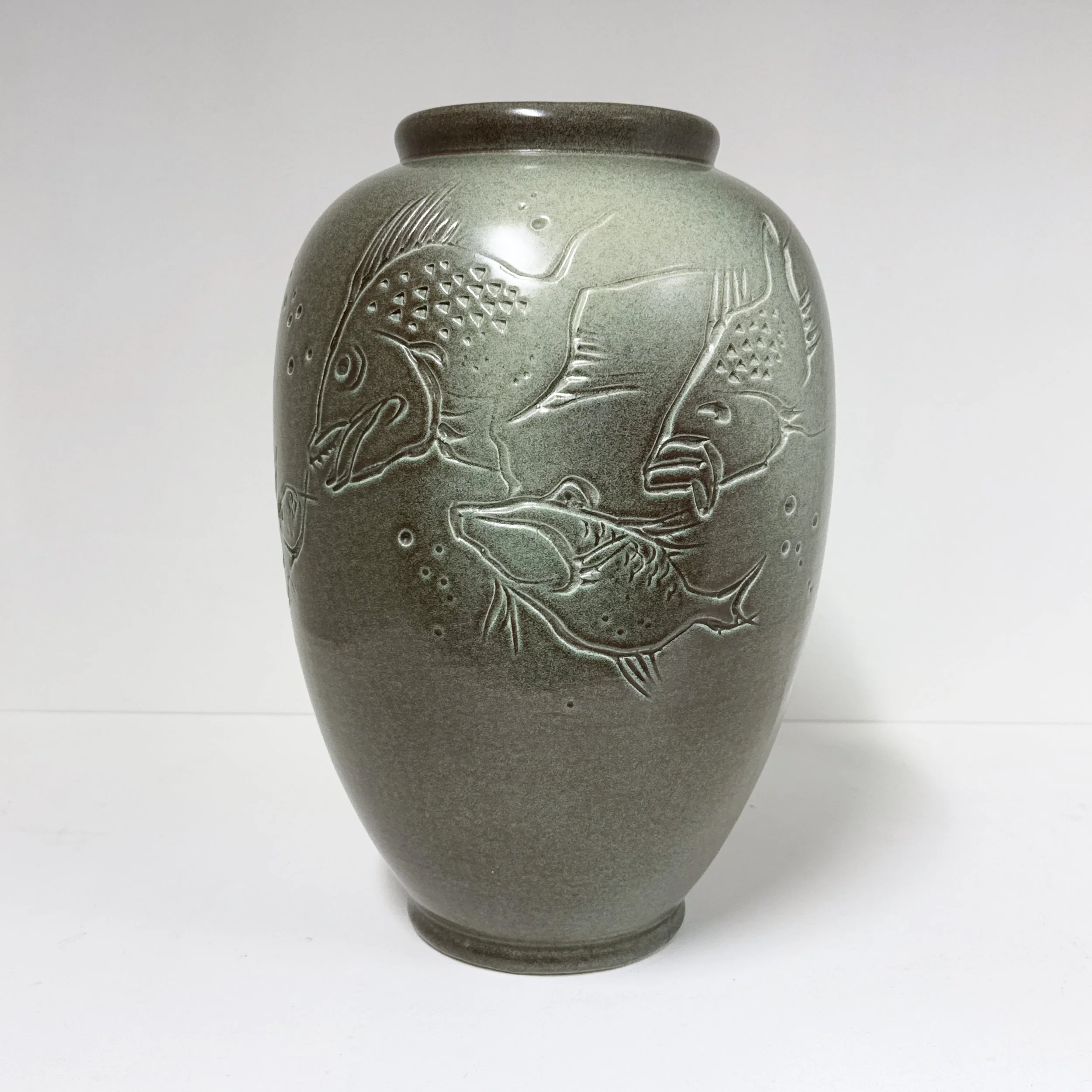 ModernEra_Gustav_Spörri_Vase_grün_9561.jpg