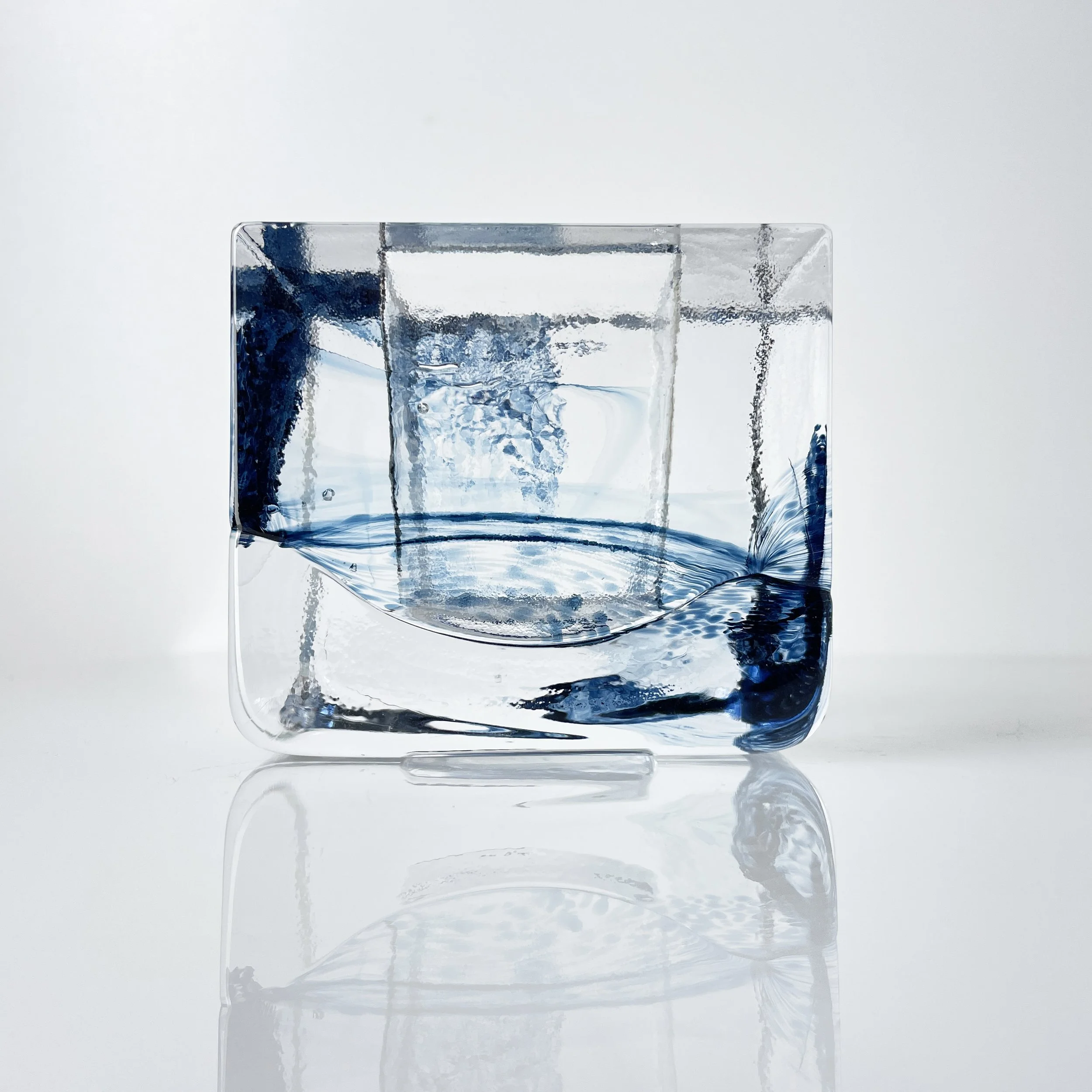 ModernEra_Kosta_Boda_Glass_Vase_7080.JPG