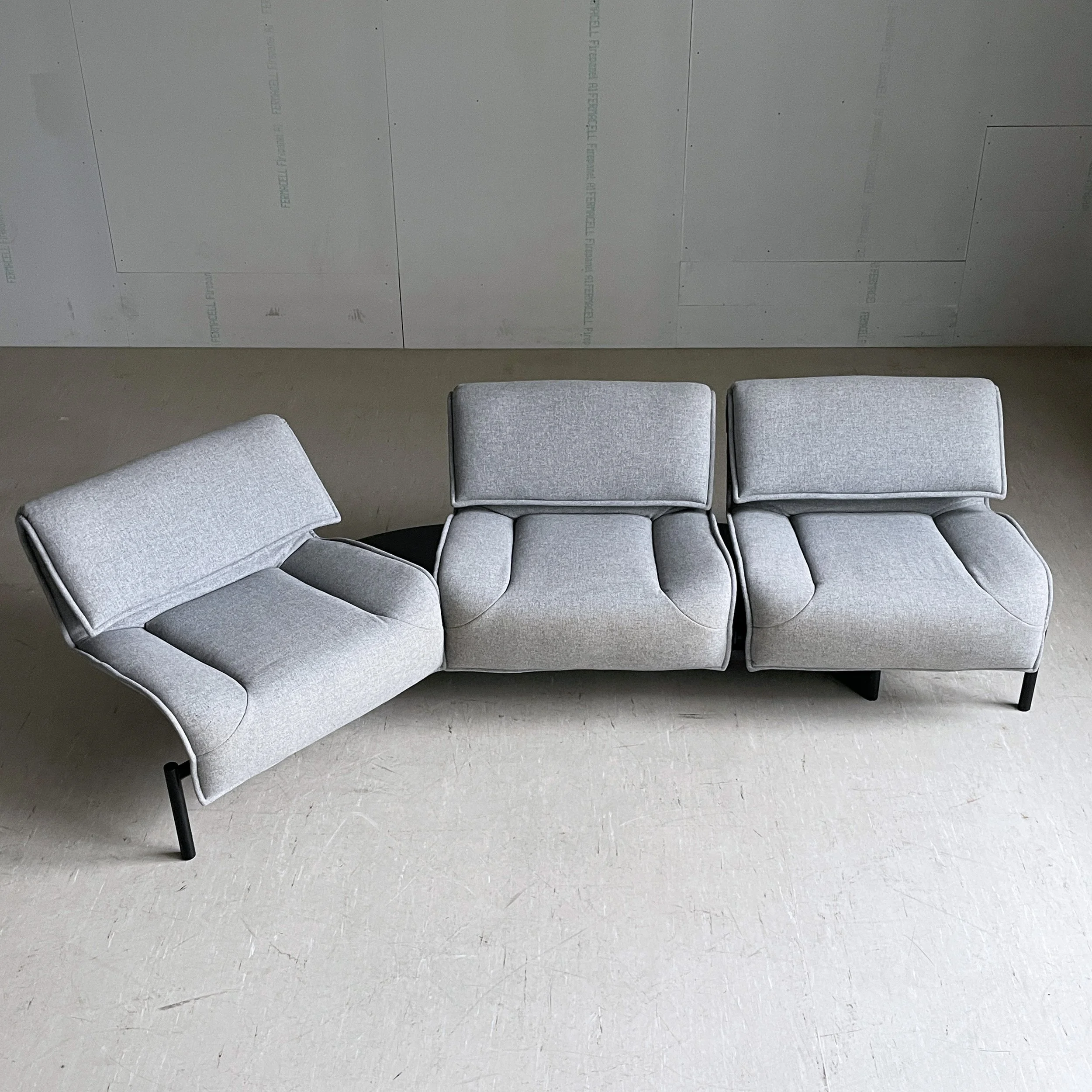 ModernEra_Cassina_Sofa_Vico_Magistretti _5245.jpg