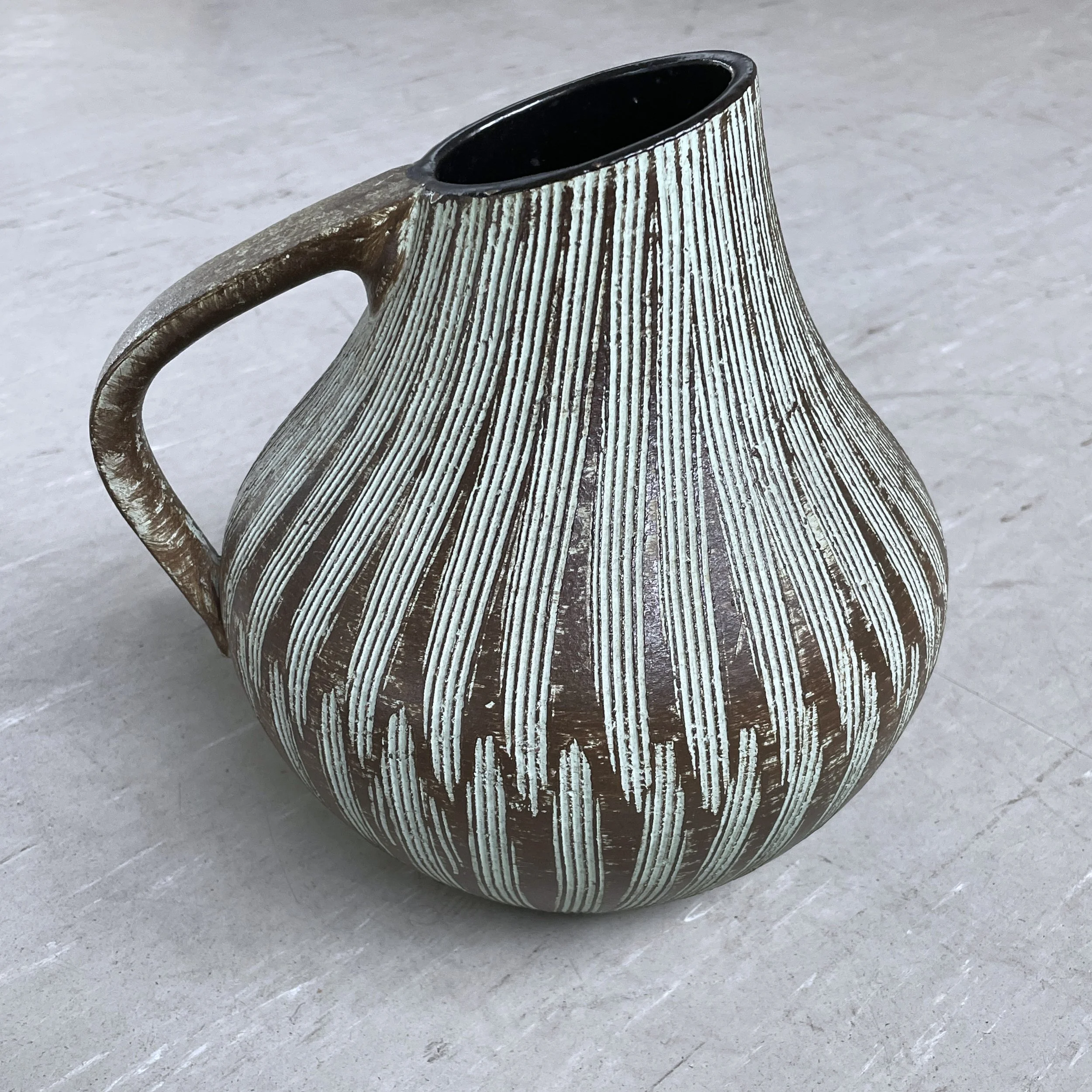ModernEra_Vase_Dümler&Breiden_8780.jpg
