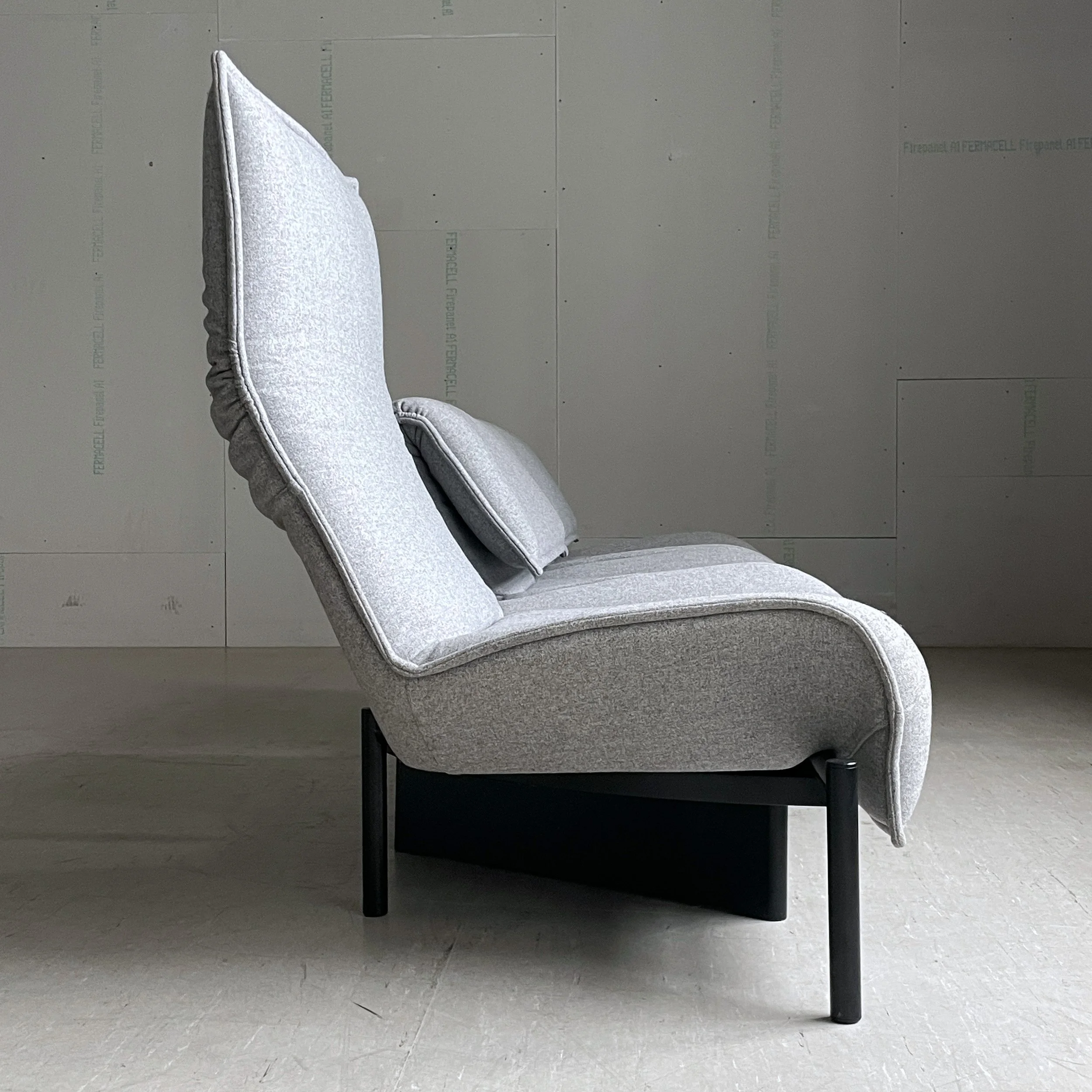 ModernEra_Cassina_Sofa_Vico_Magistretti _5264.jpg