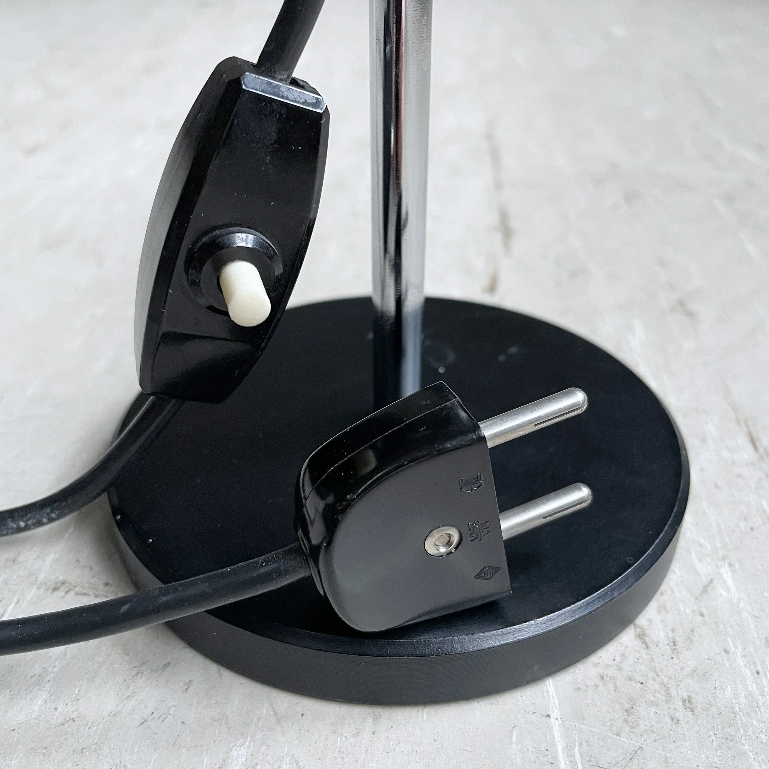 ModernEra_Spotlampe_schwarz__9359.jpg