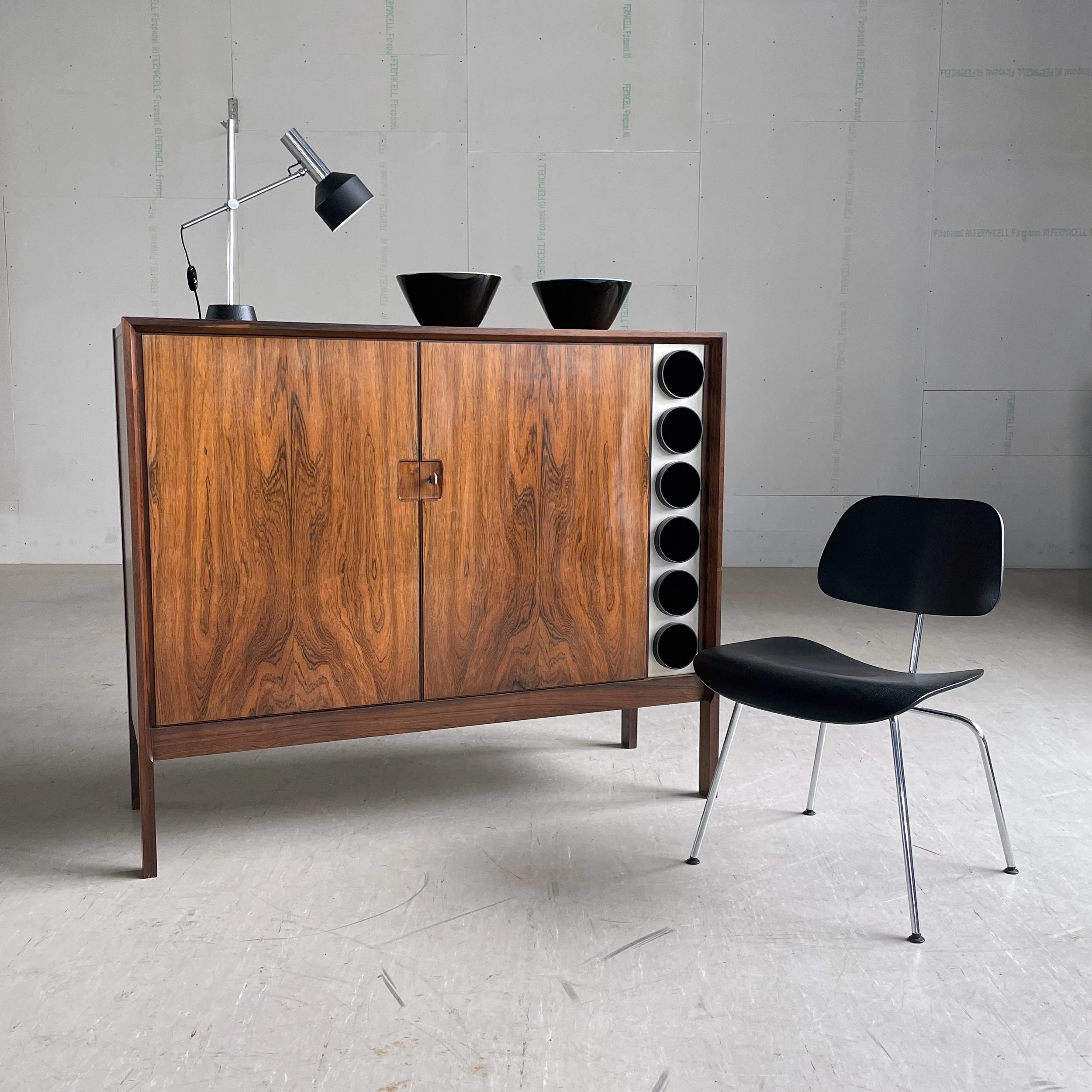 ModernEra_Swiss_Form_Sideboard9796.JPG