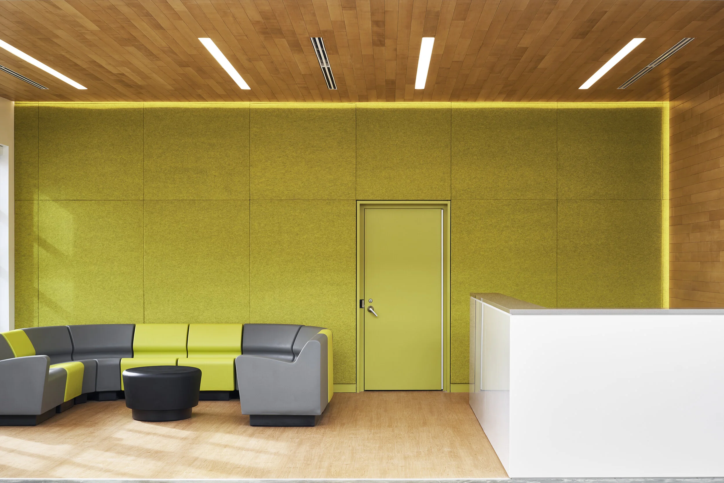 Lobby 2.jpg