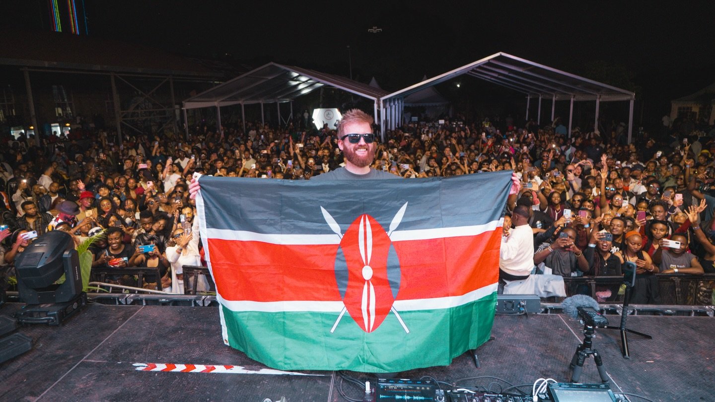 Asante Nairobi 🥹🫶🏼🇰🇪
I finally found some time to go through all the footage of the show and I still can&lsquo;t believe that we pulled this off 🤯🔥
Your energy, your love, your hospitality and you screaming every word of all the songs made all