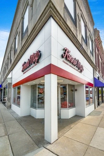 Fannie May Façade for Cosentino