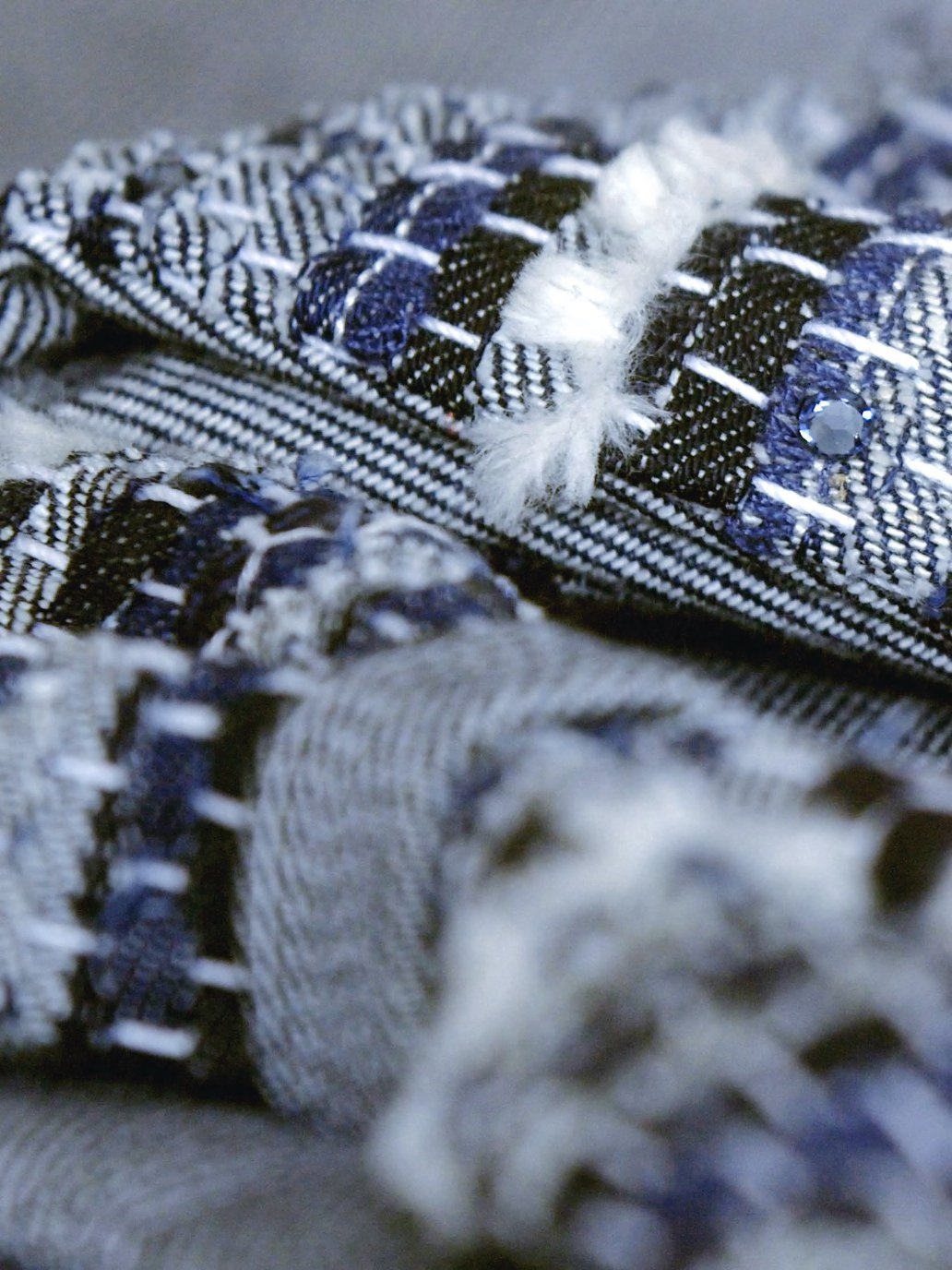 Upcycling denim by using a traditional Japanese weaving method: Sakiori