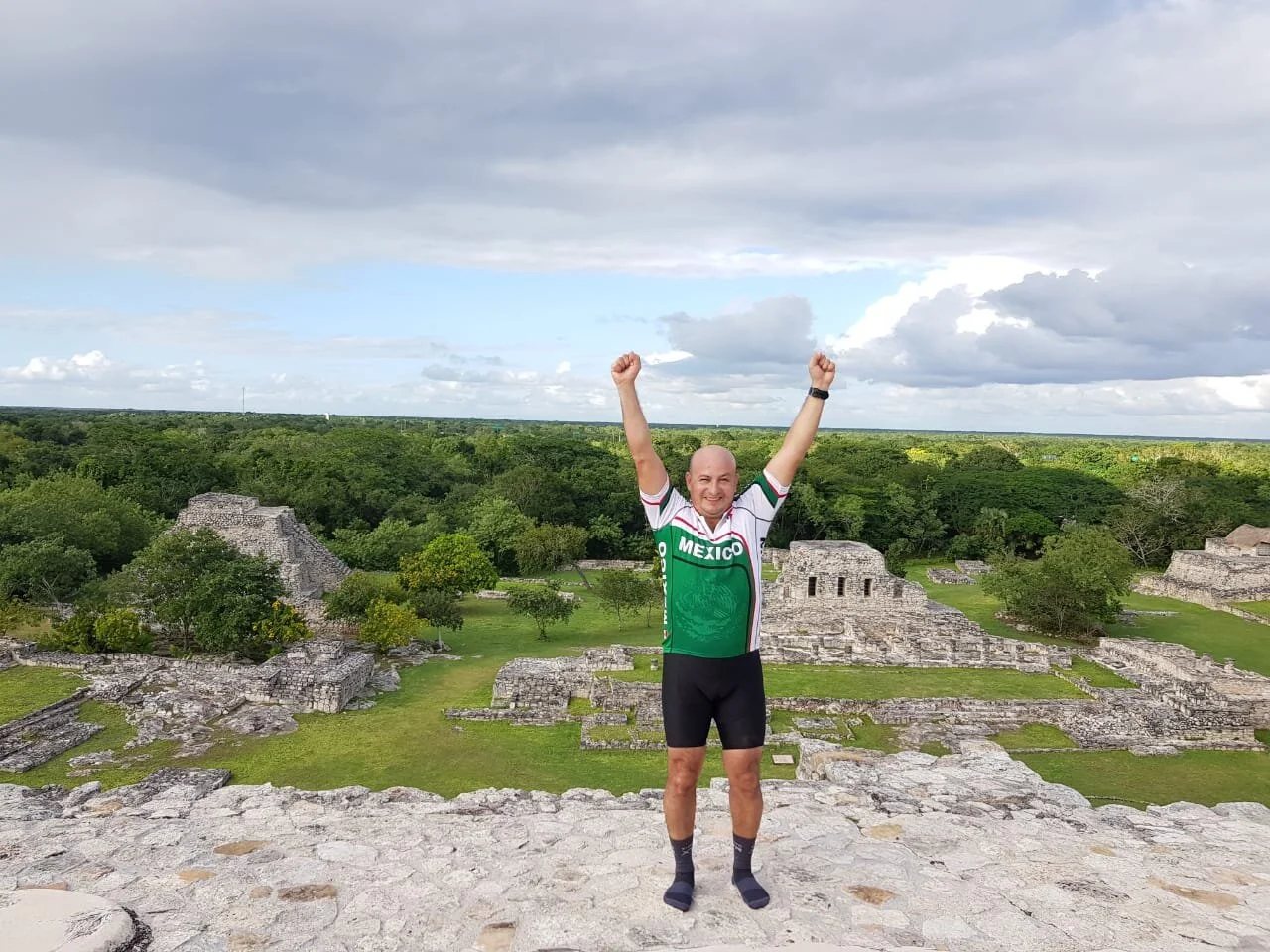 06775817-706A-48BE-8AEB-A490F36B5837