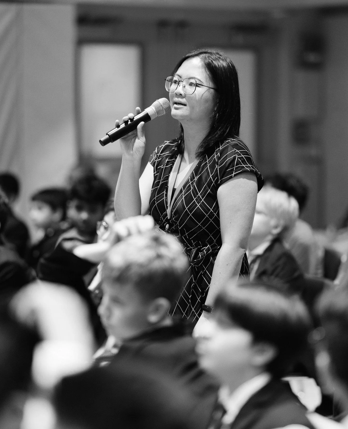 Middle School Matters Discussion Series! ✨
Grades 6-8 families are invited to join Head of Middle School Ophelia Ma for thoughtful, small-group conversations on the topics that shape the growth of early adolescent boys. Each session begins with a