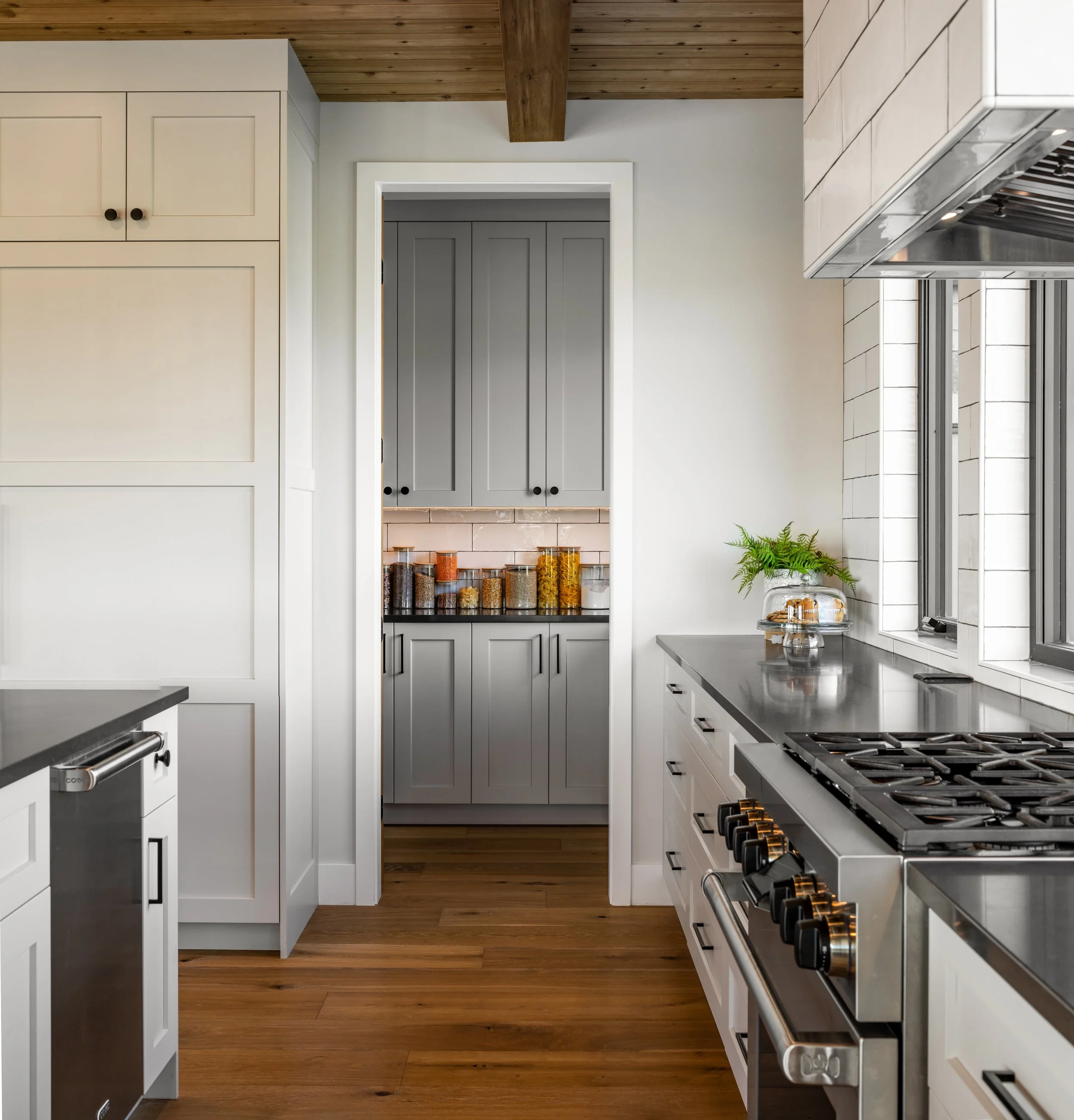 Upper Left Photography - Oostenbrink Residence-50.jpg